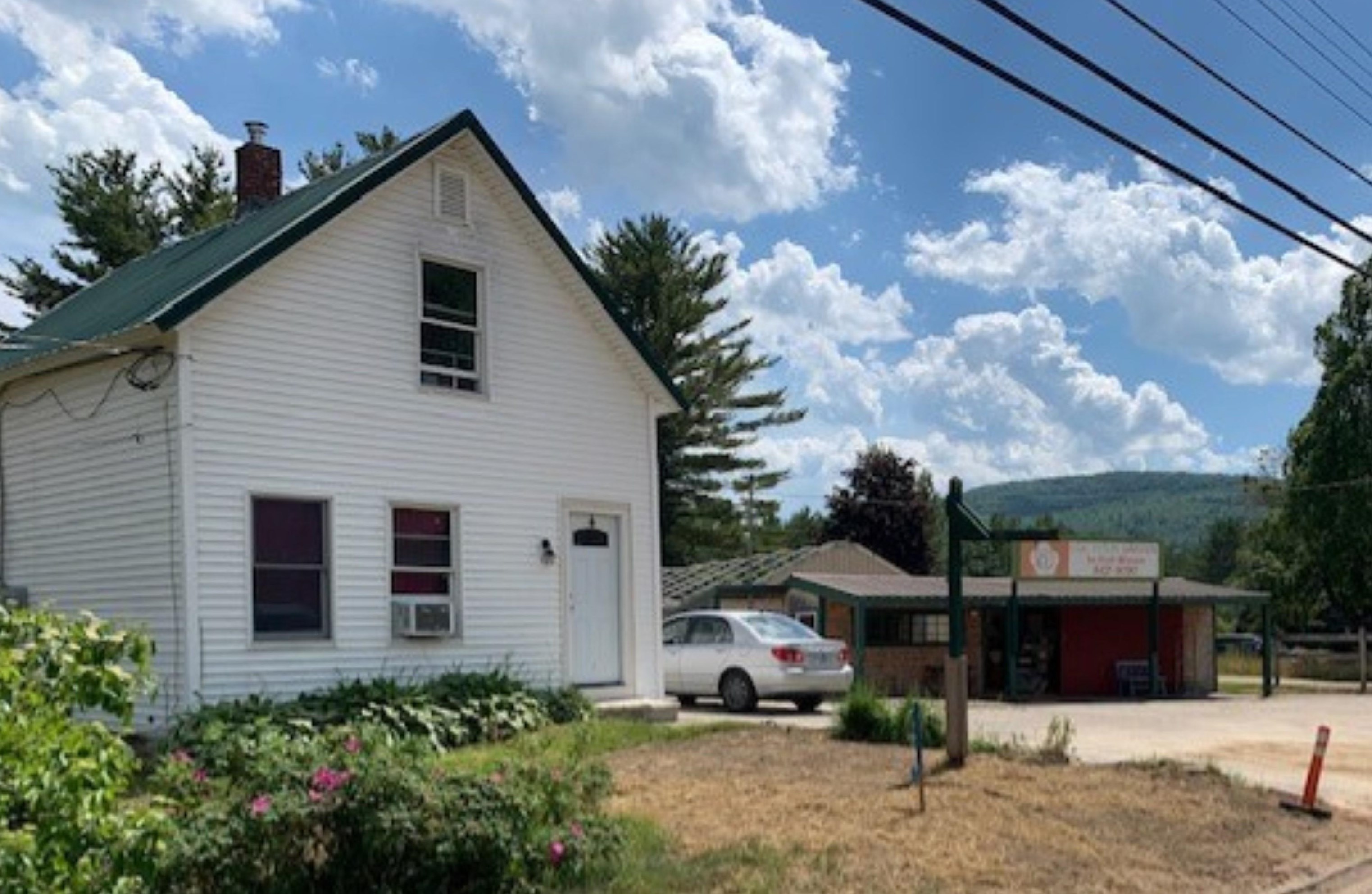 87 Wentworth Rd, Wakefield, NH 03872