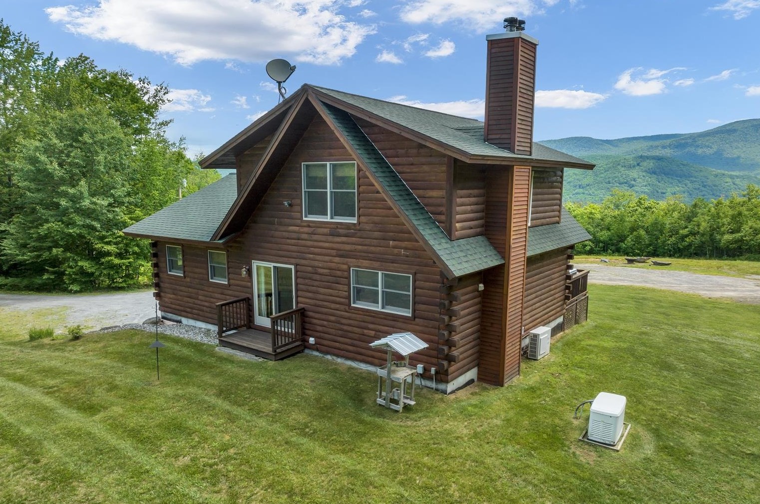 3 Weeks Rd, Warren, NH 03279