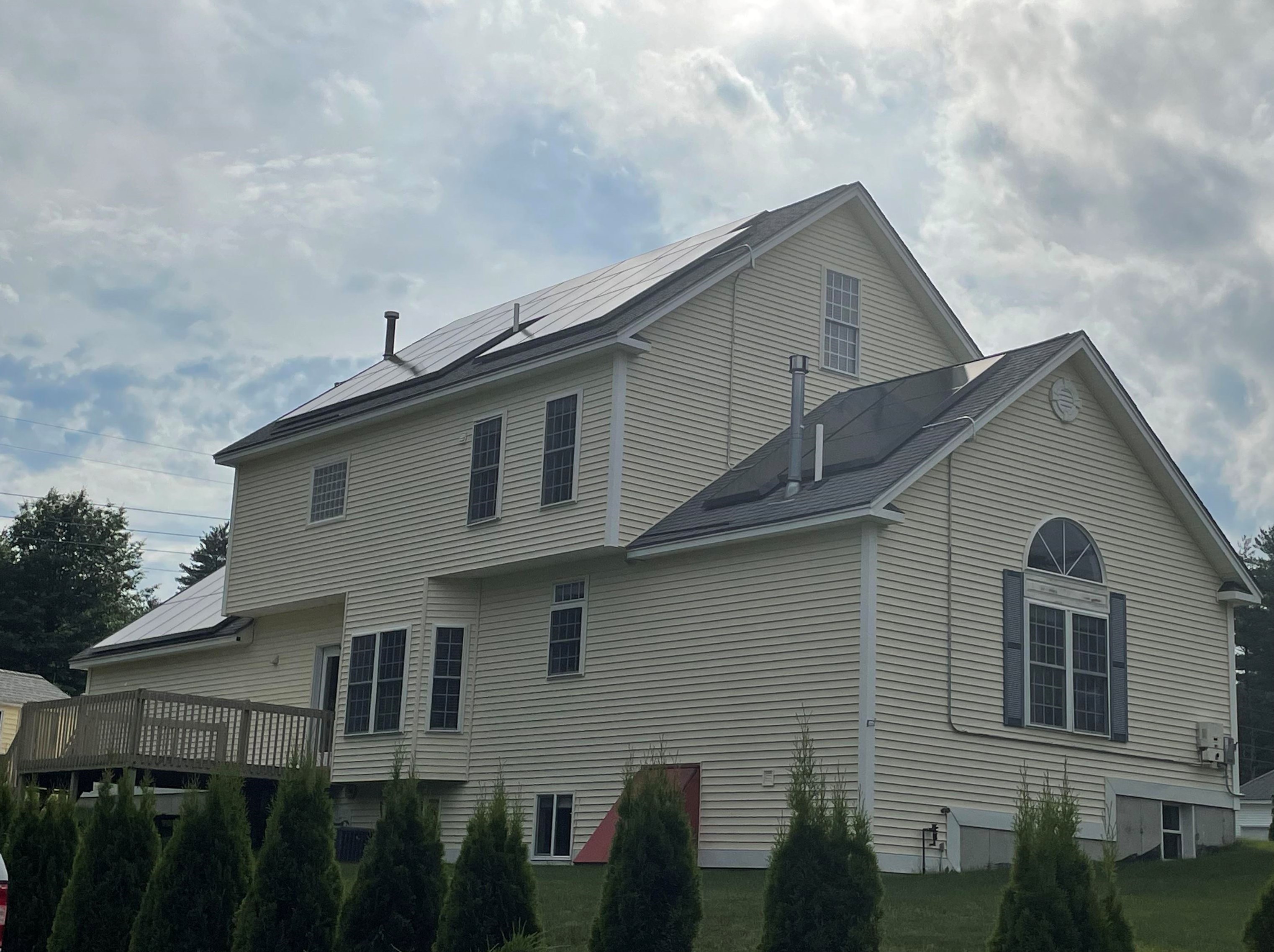 35 Summit Rd, Manchester, NH 03110