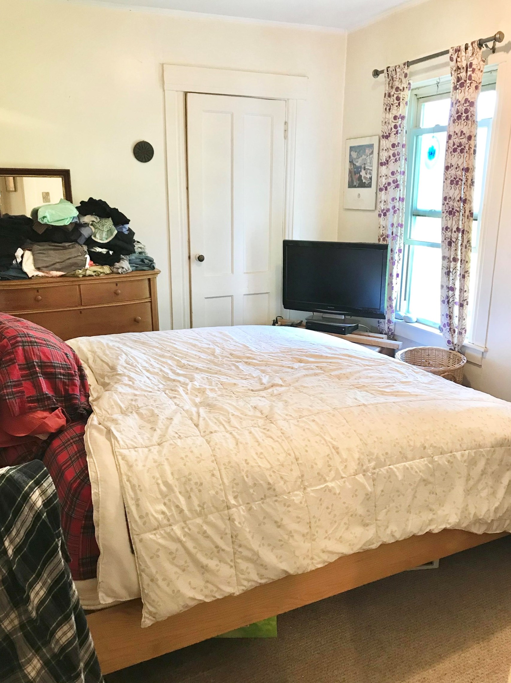 408 Candia Rd, Manchester NH 03109-5703 exterior