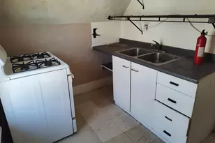 183 Cartier St, Manchester, NH 03102 - Photo 16