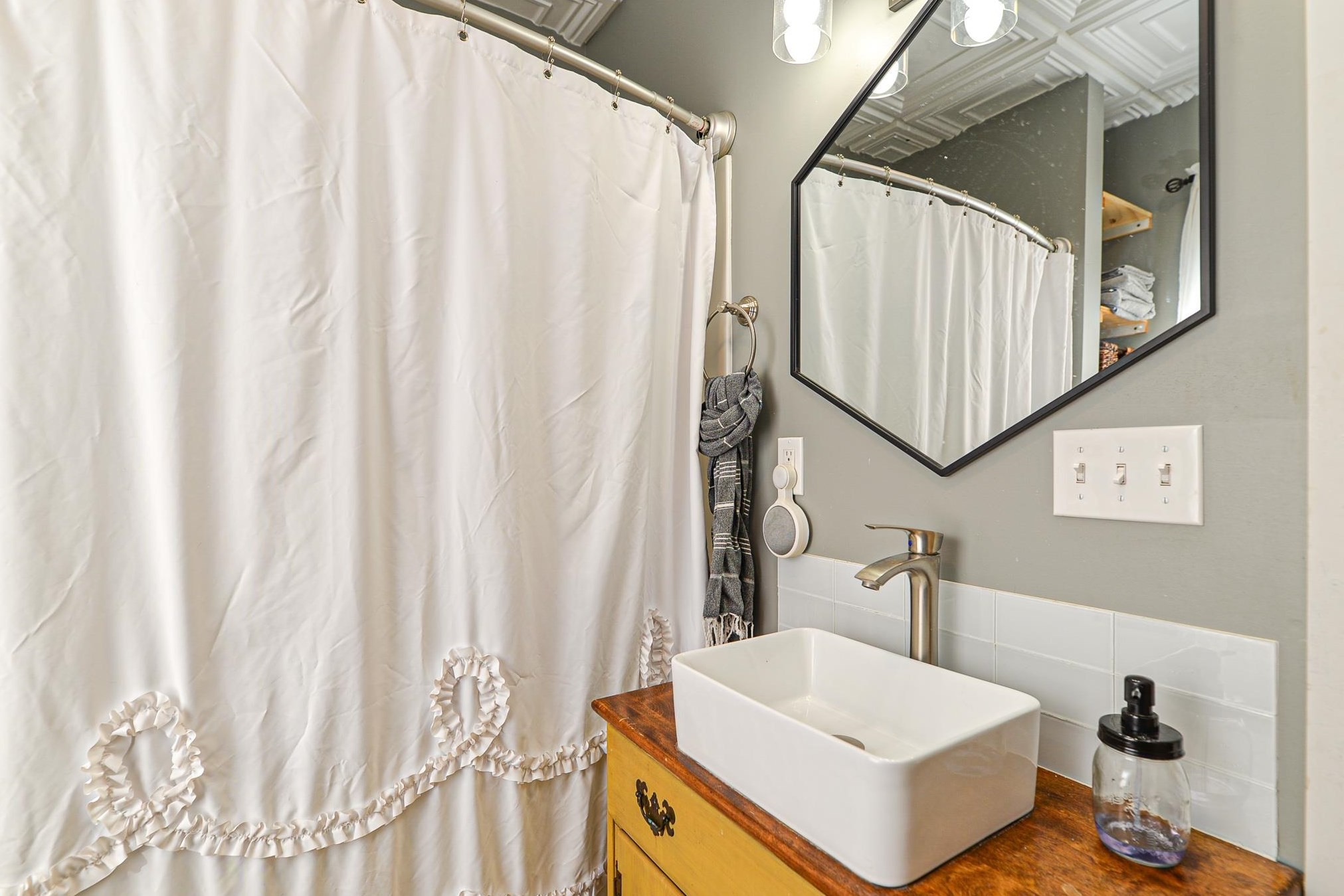 391 Portsmouth Ave, Greenland NH 03840-2223 exterior