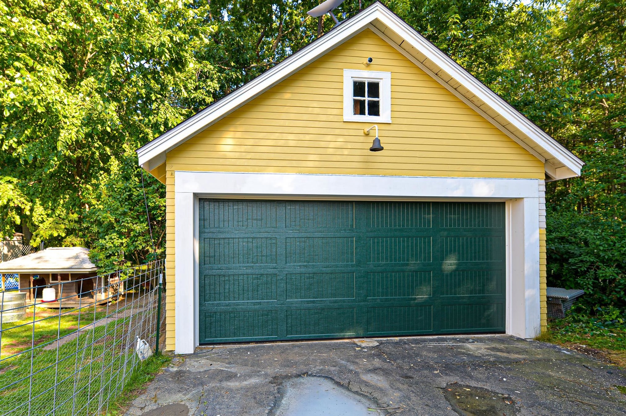 391 Portsmouth Ave, Greenland NH 03840-2223 exterior