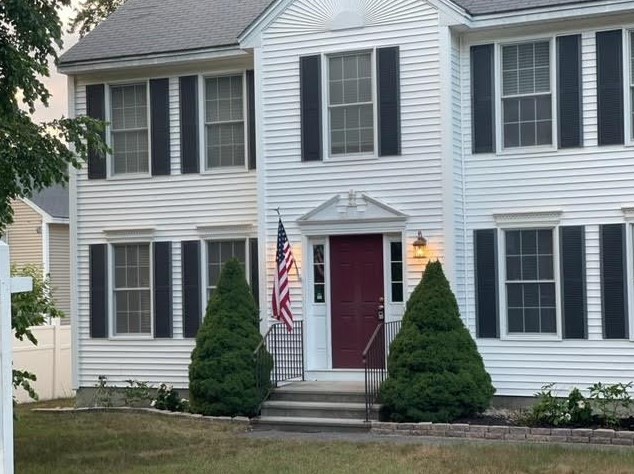 8 Chase Ln, Milford, NH 03055-4156