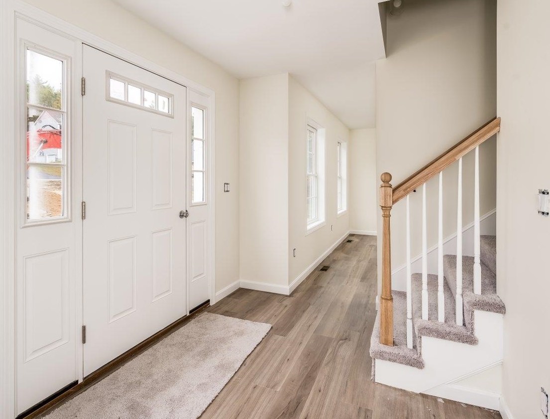 16 Fresian Ln, Rochester, NH 03867-4487