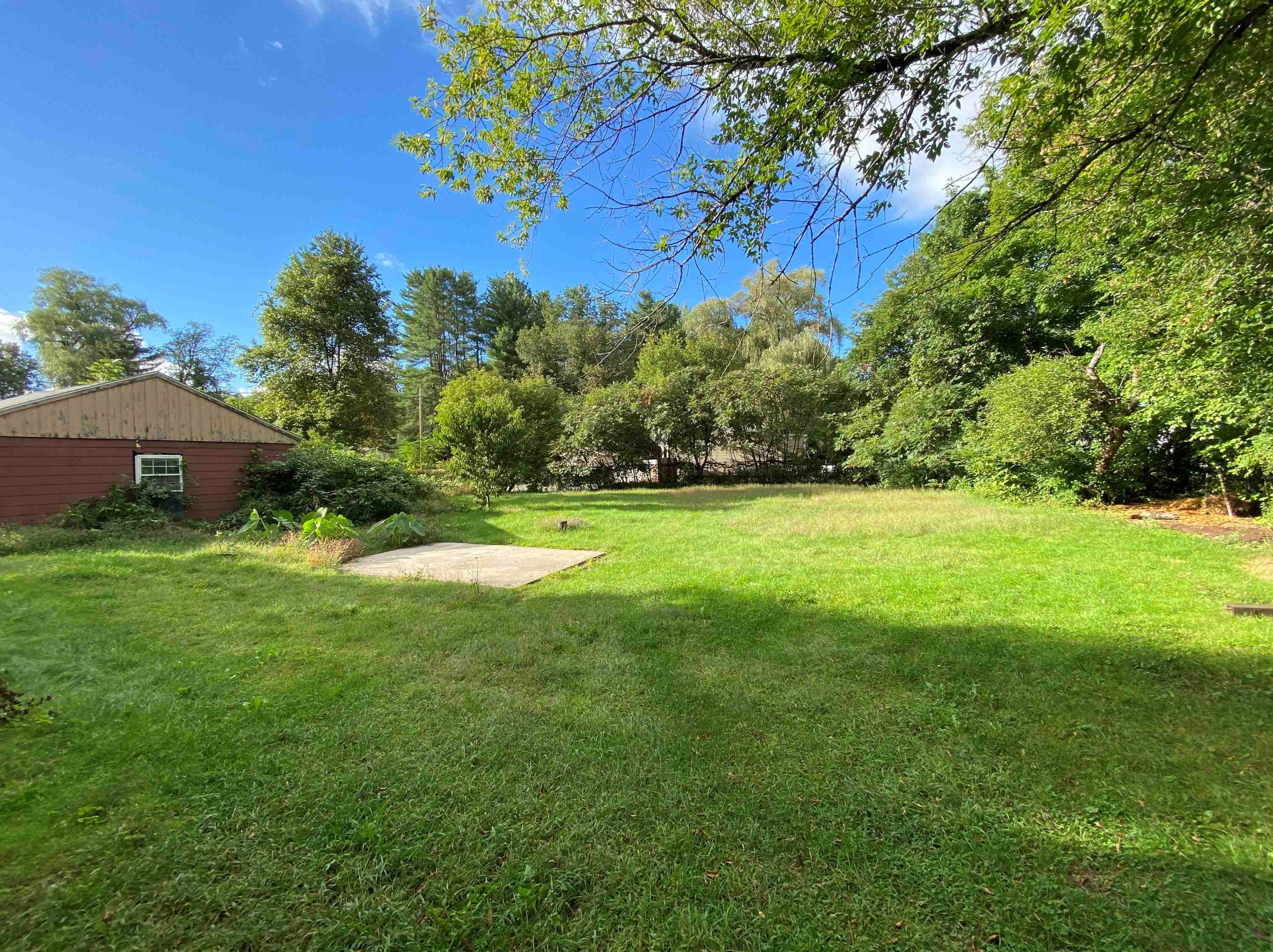 5 Potvin St, Unity, NH 03743