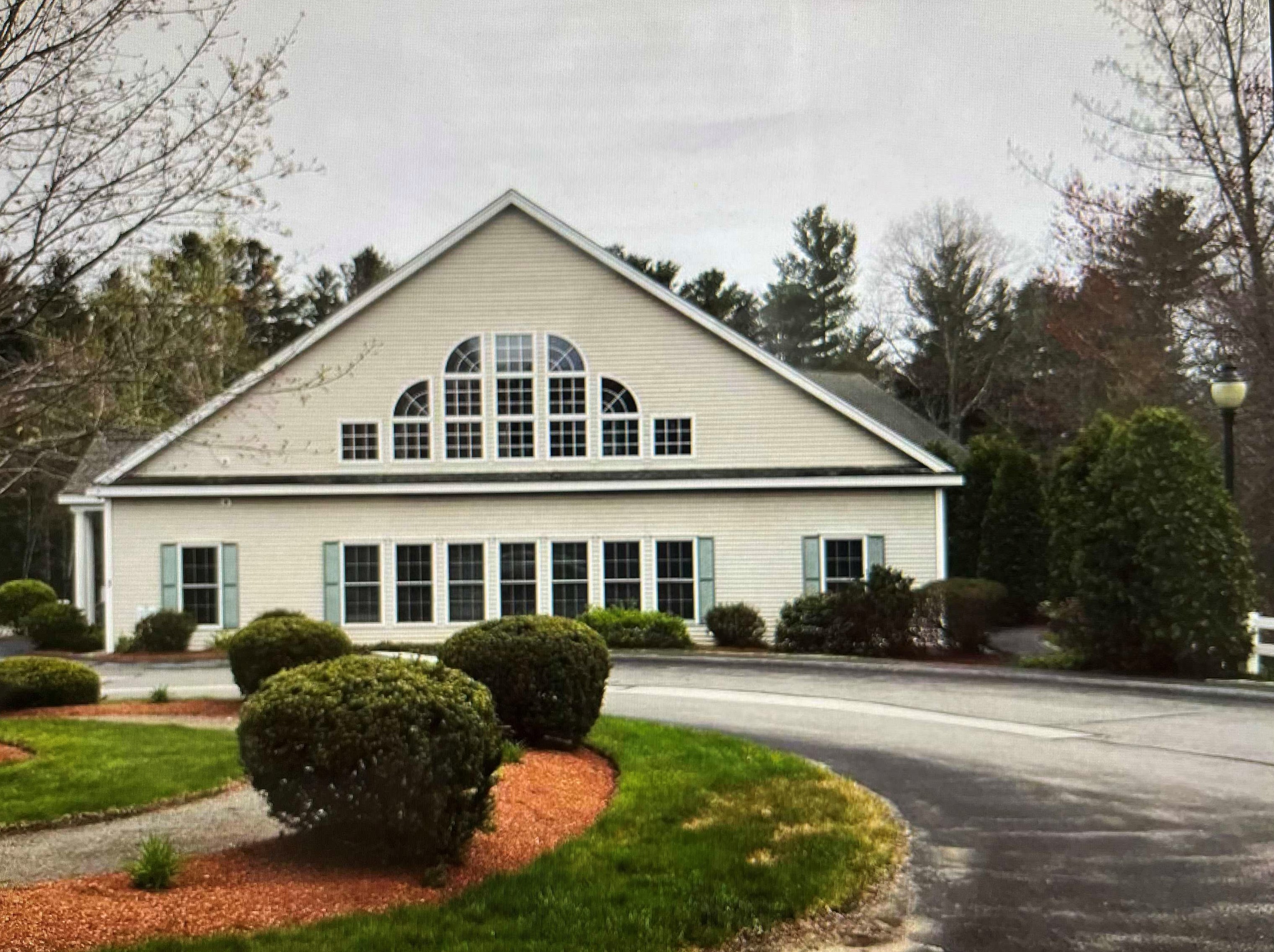 29 Shadowbrook Dr, Hudson NH  03051-3974 exterior