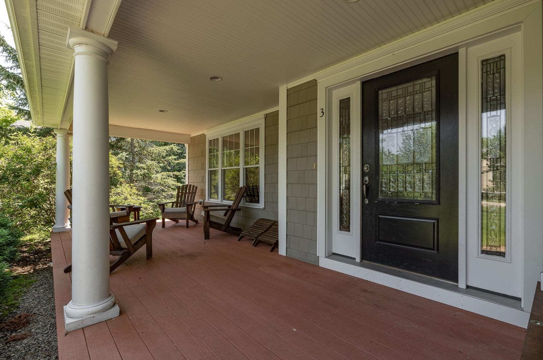 3 Hemlock Way, Stratham, NH 03885