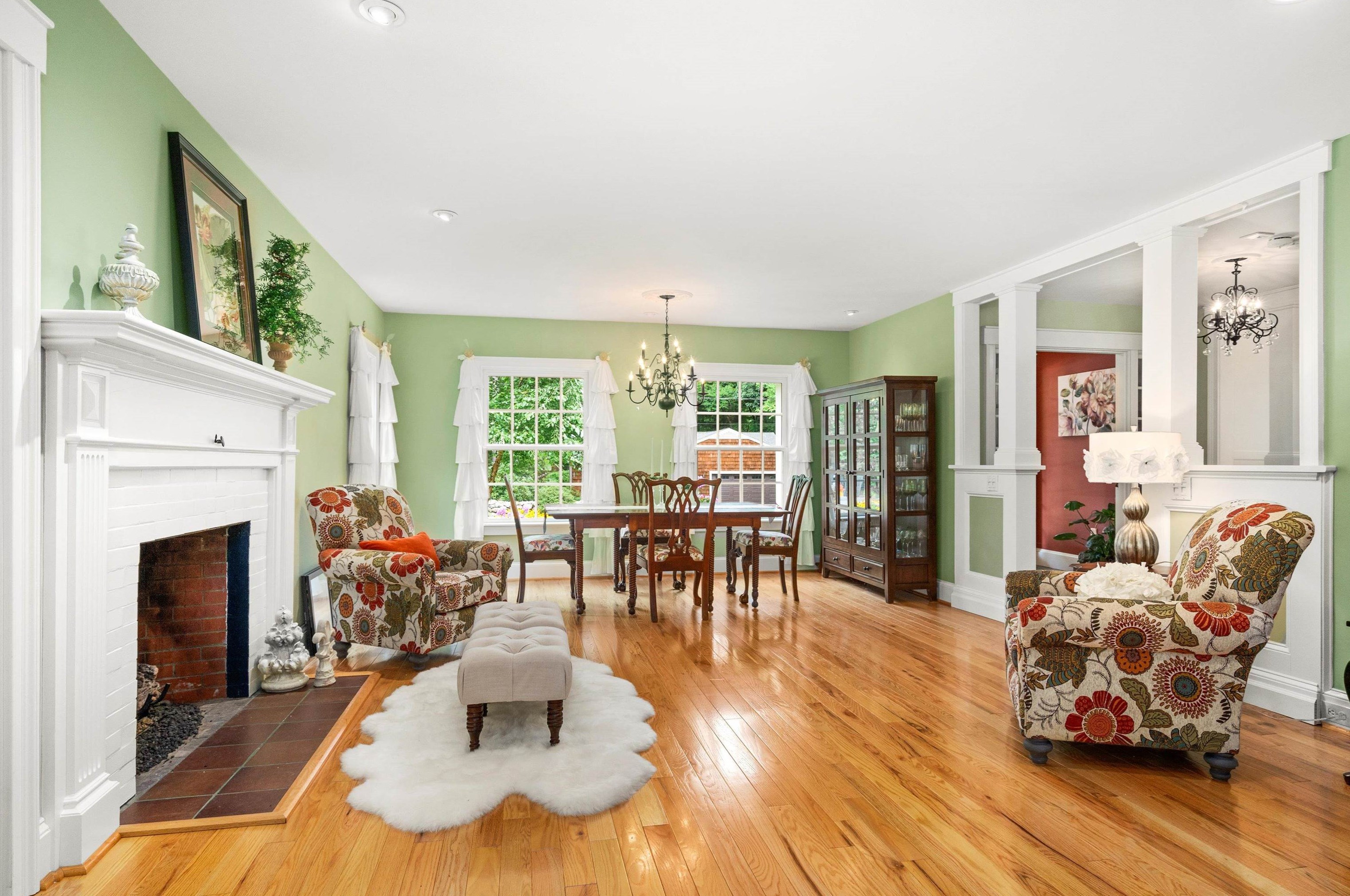 195 Heather St, Manchester NH 03104-2042 exterior