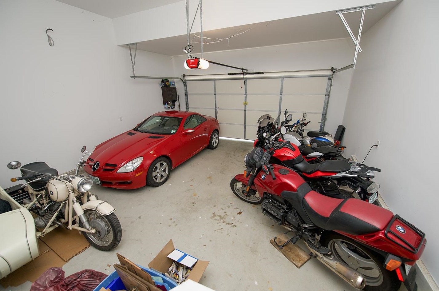 2 Beech Street Ext, Newmarket NH 03857-1502 exterior