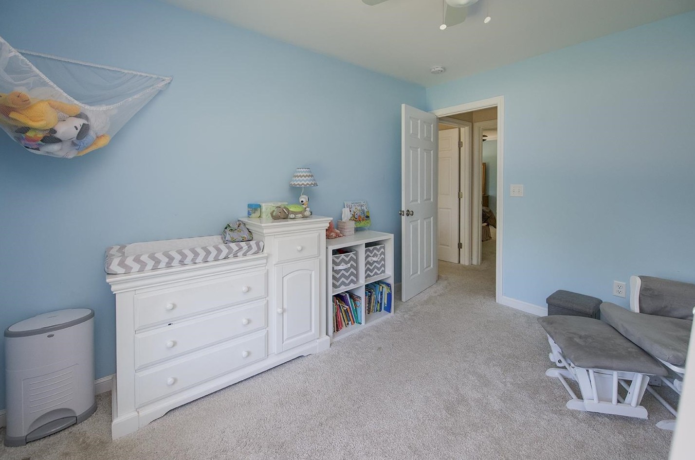 2 Beech Street Ext, Newmarket NH 03857-1502 exterior