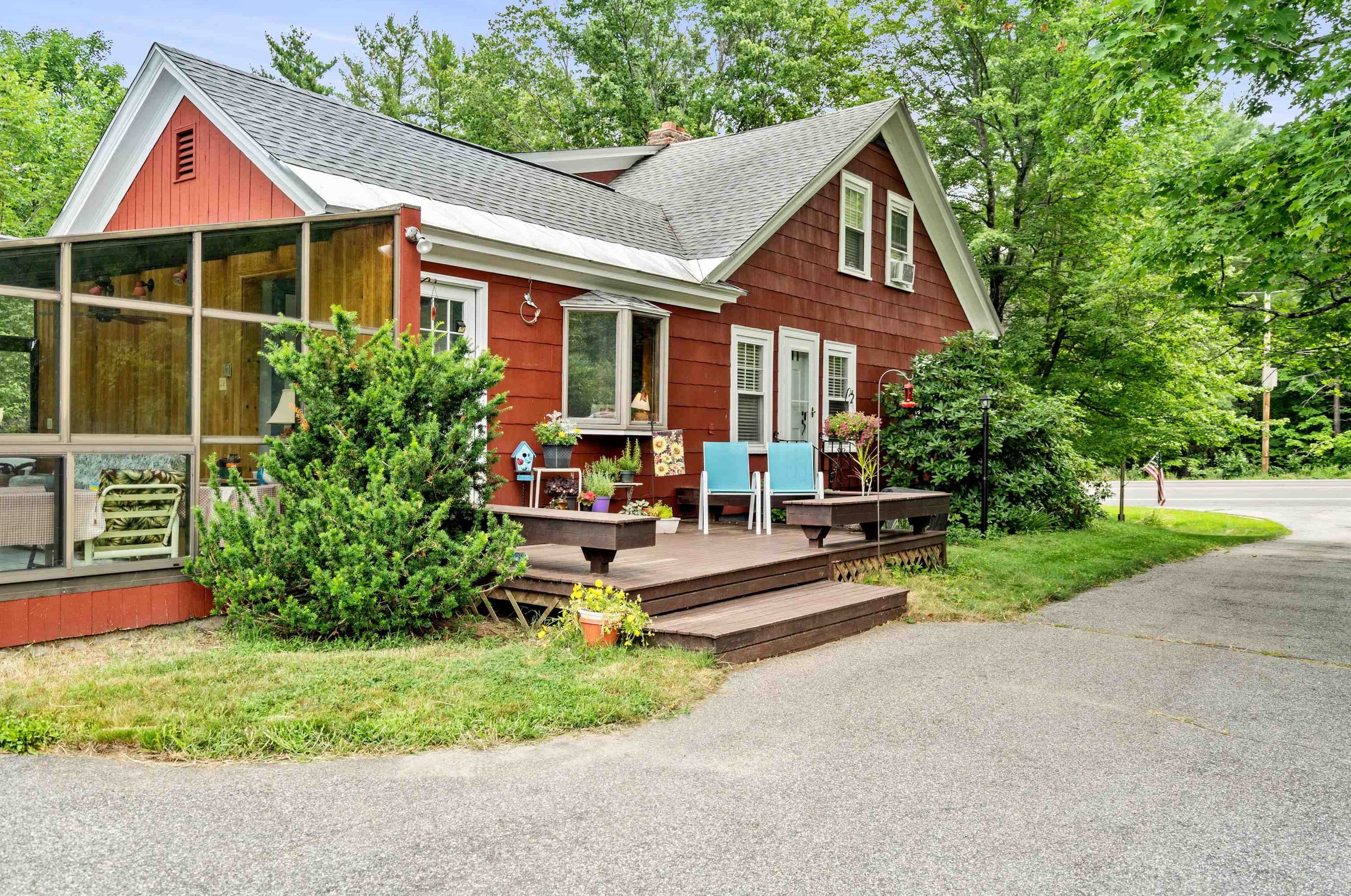 240 Stark N Hwy, Goffstown, NH 03046