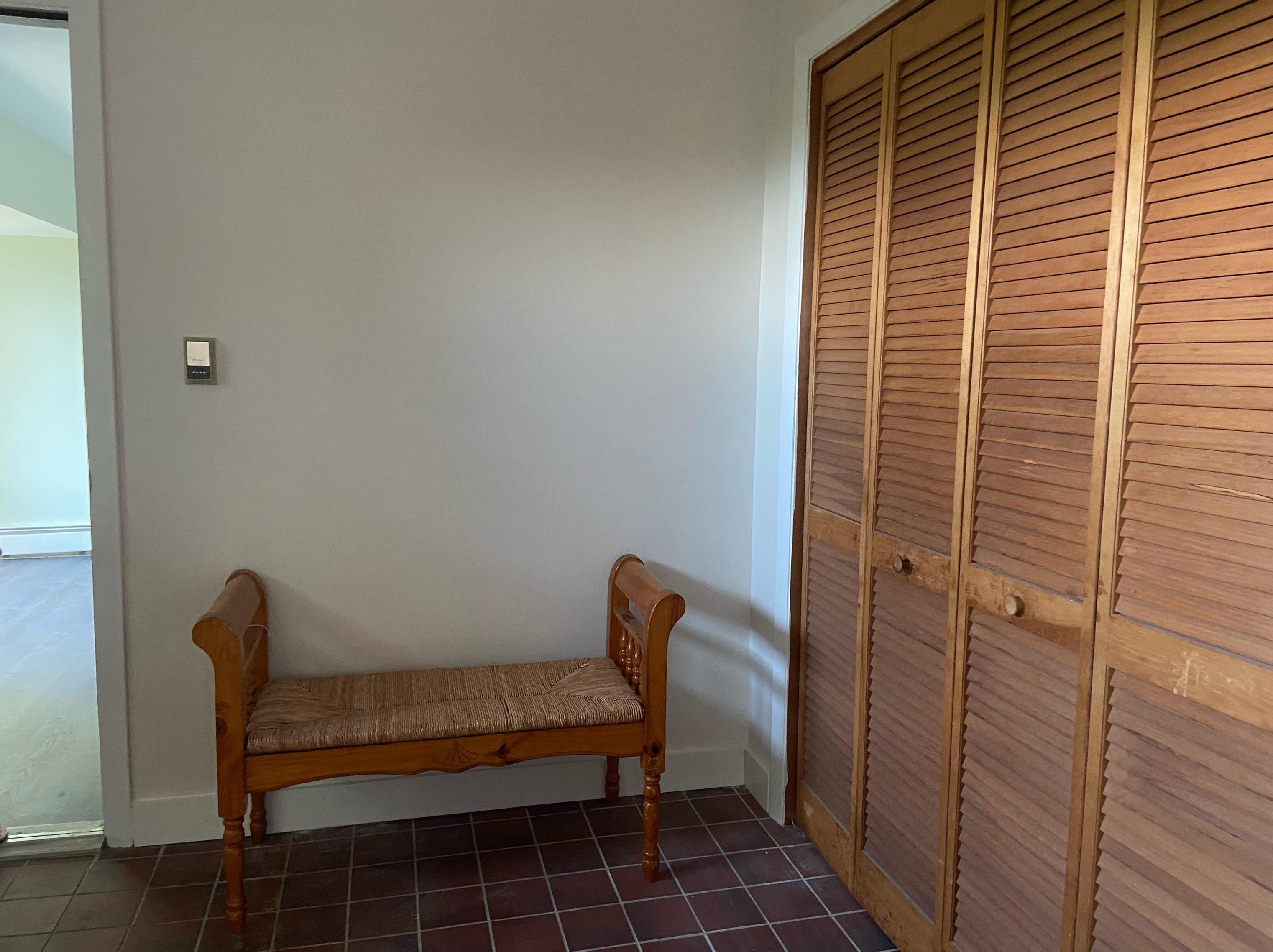 94 Oak Ridge Rd, Bridgewater NH  03264-1304 exterior