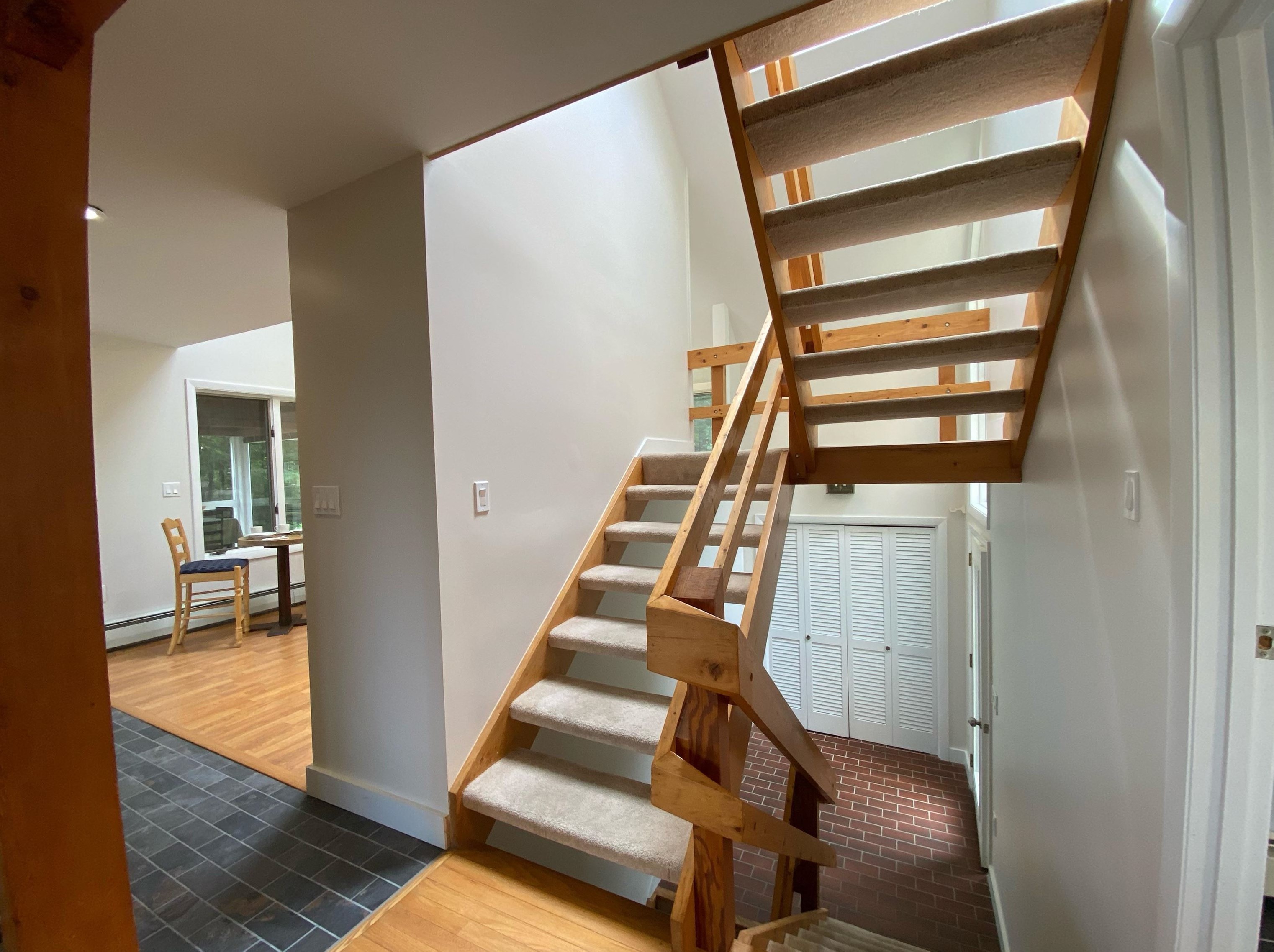 94 Oak Ridge Rd, Bridgewater NH  03264-1304 exterior