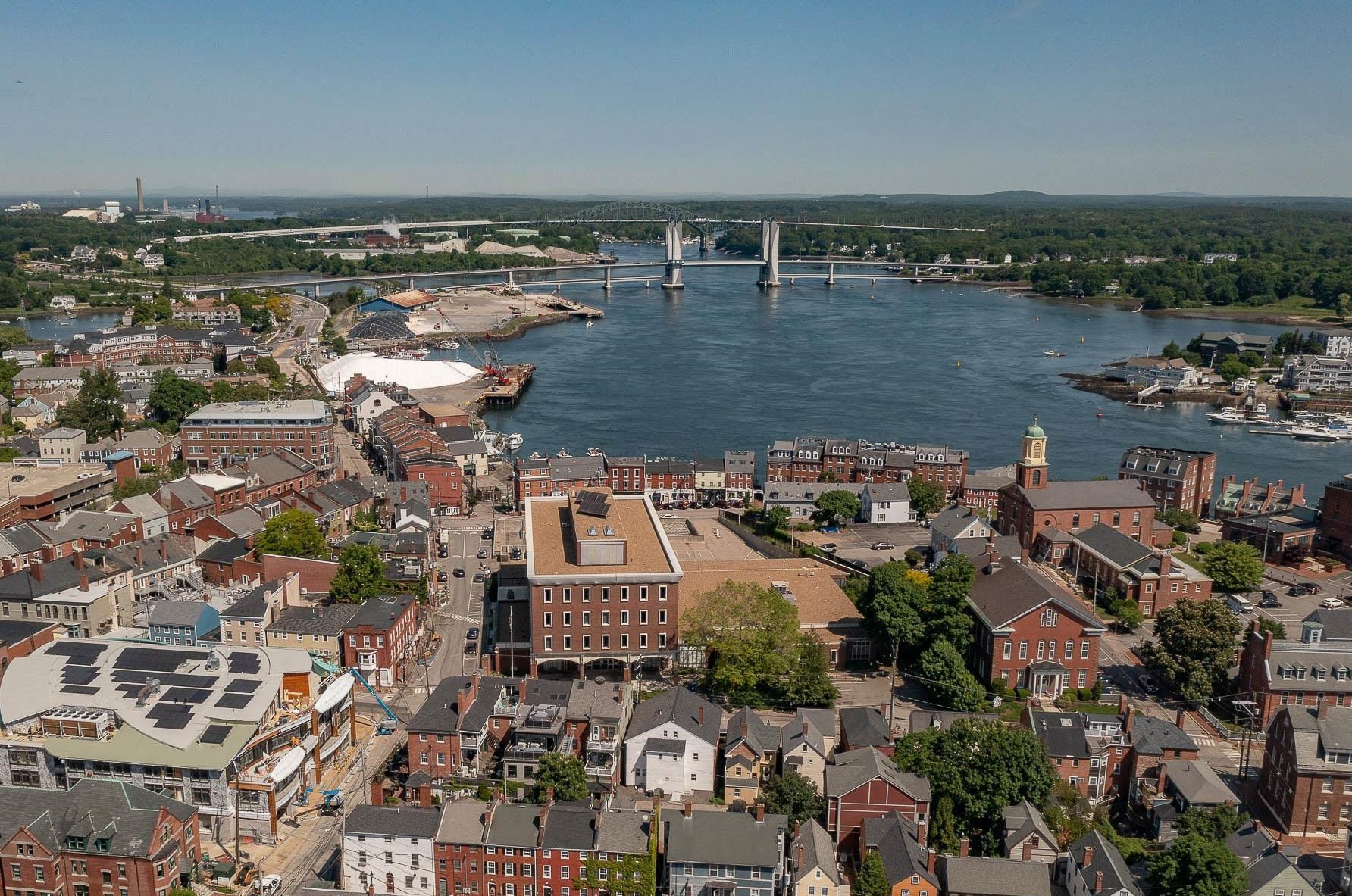 123 Daniel St #3, Portsmouth, NH 03801