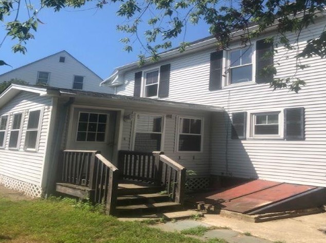 1 Pillsbury St, Derry, NH 03038