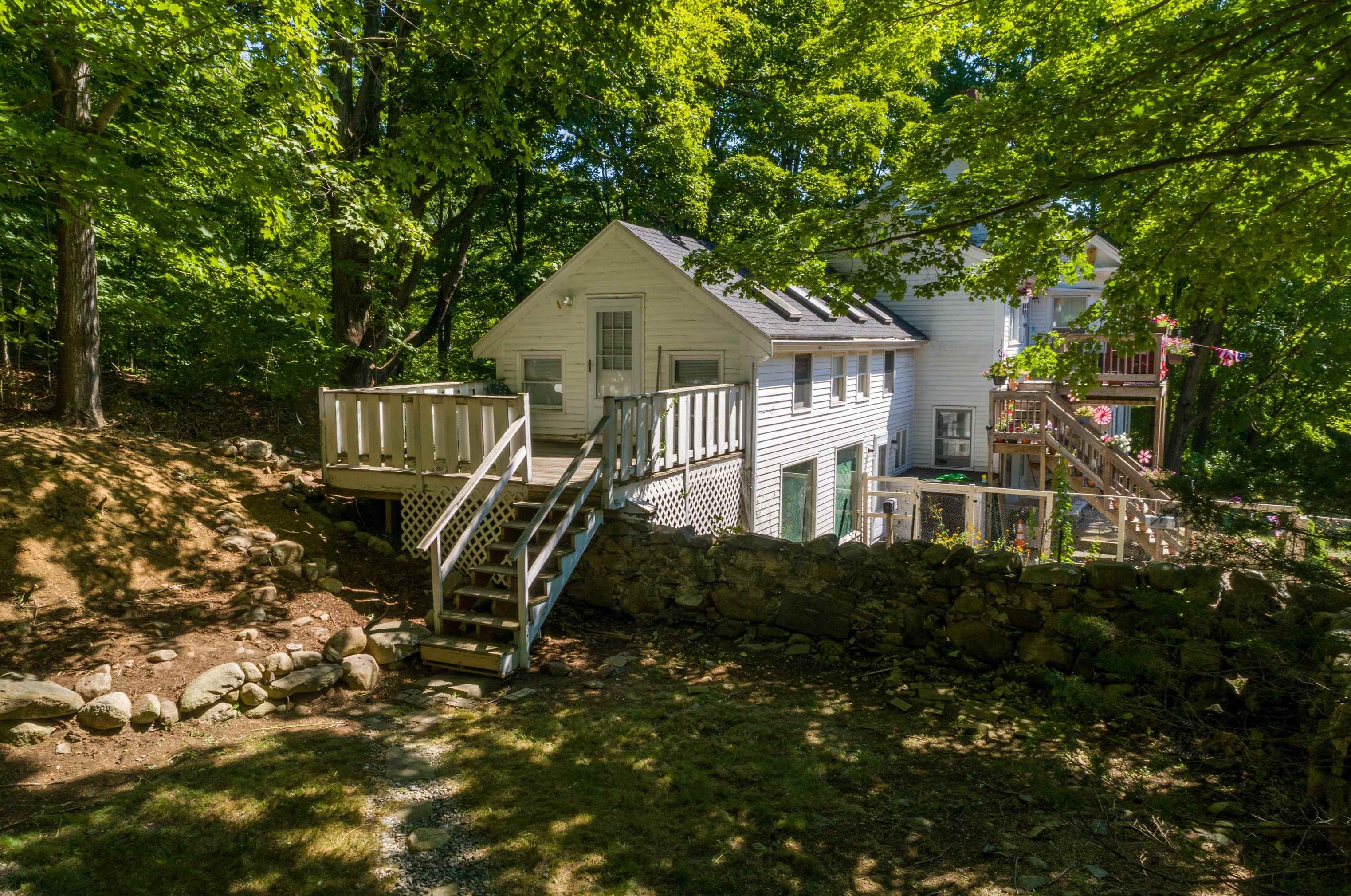 23 Bear Hill Rd, Newton, NH 03858