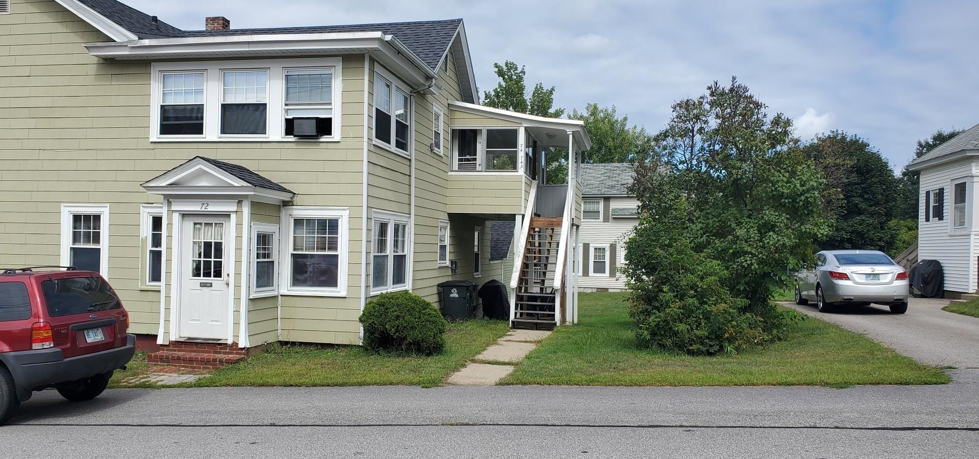72 Winter St, Laconia, NH 03246