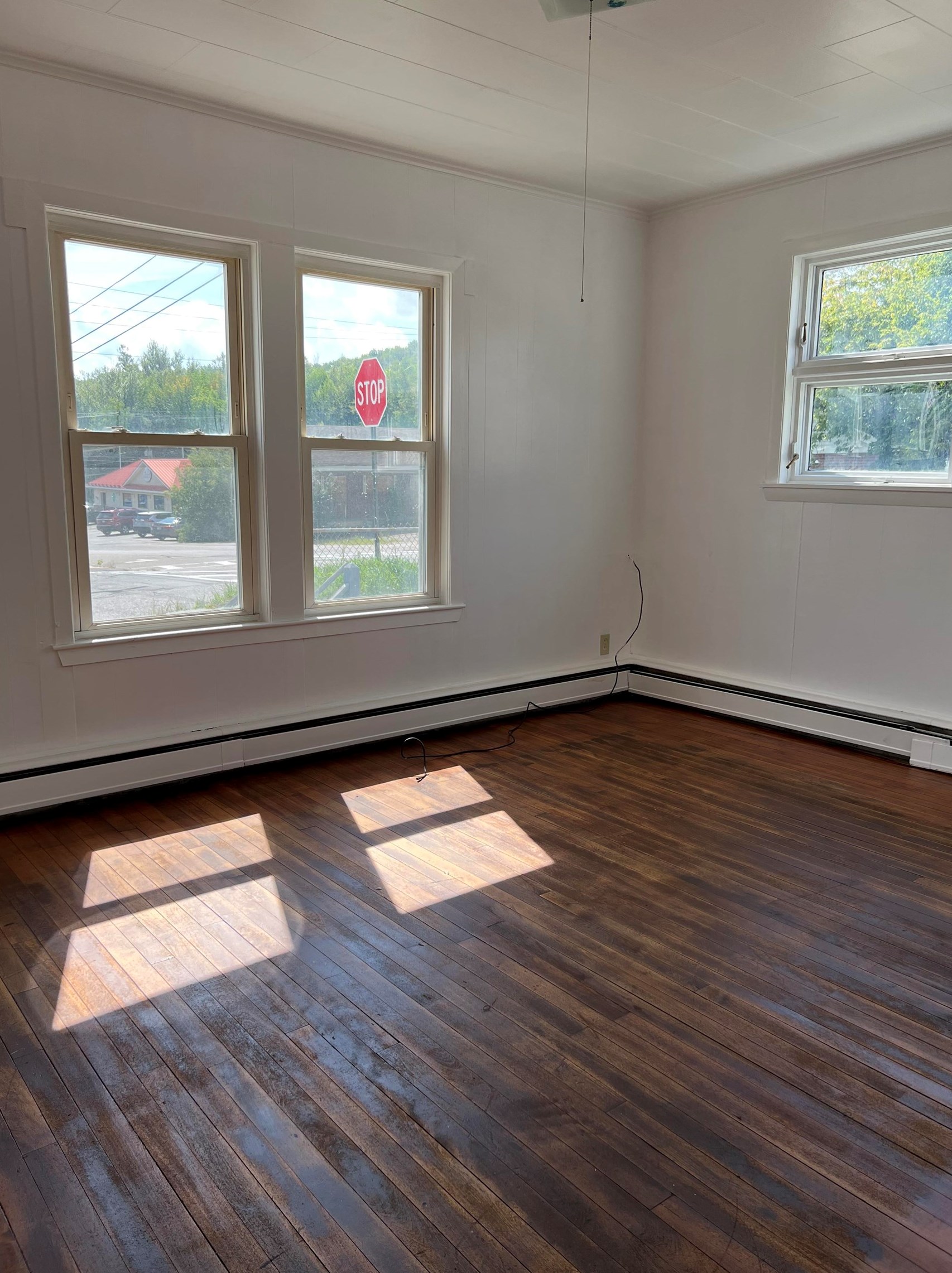 36 Pleasant St, Berlin NH  03570-1919 exterior