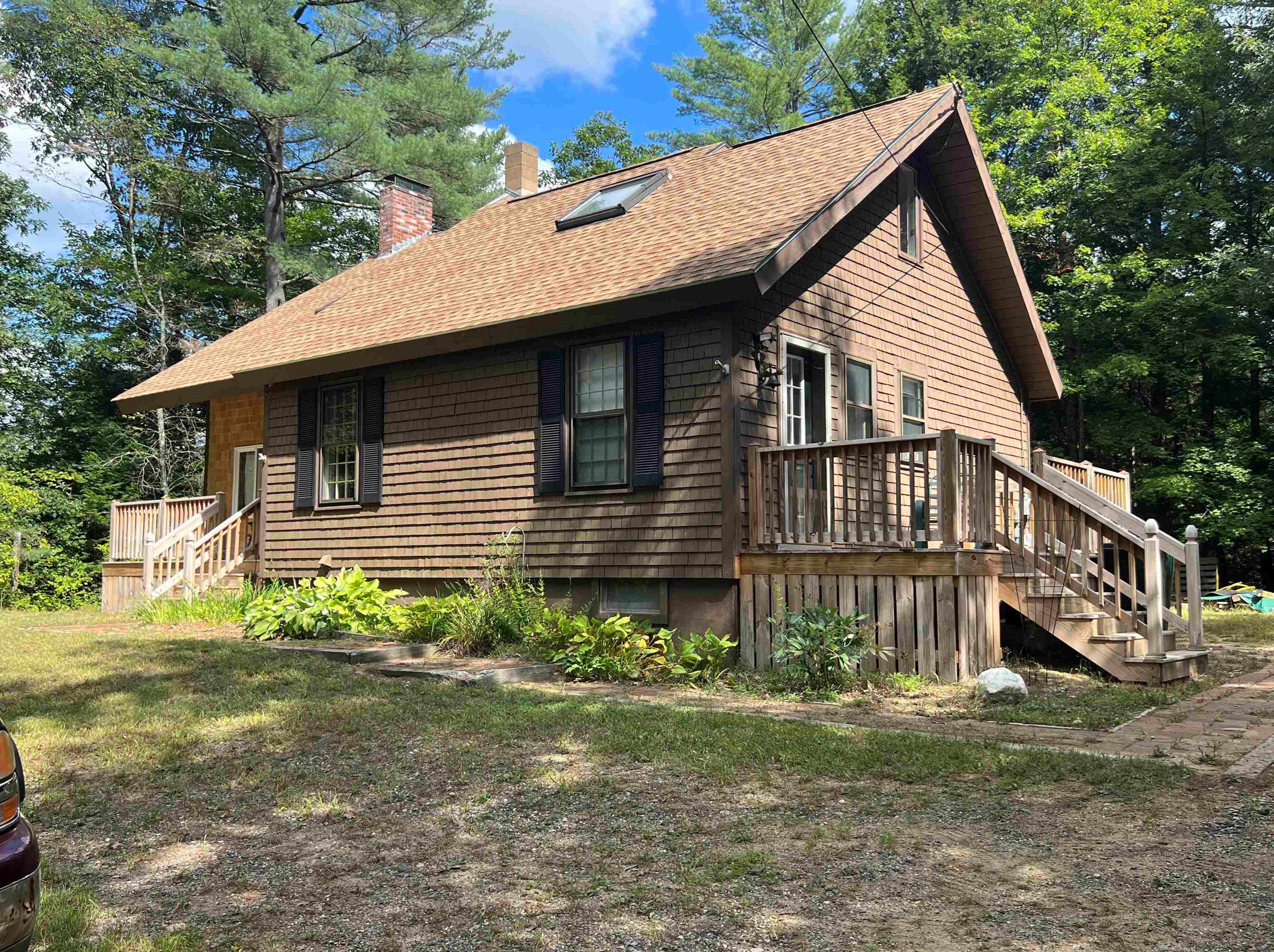 314 Sandogardy Pond Rd, Tilton, NH 03276