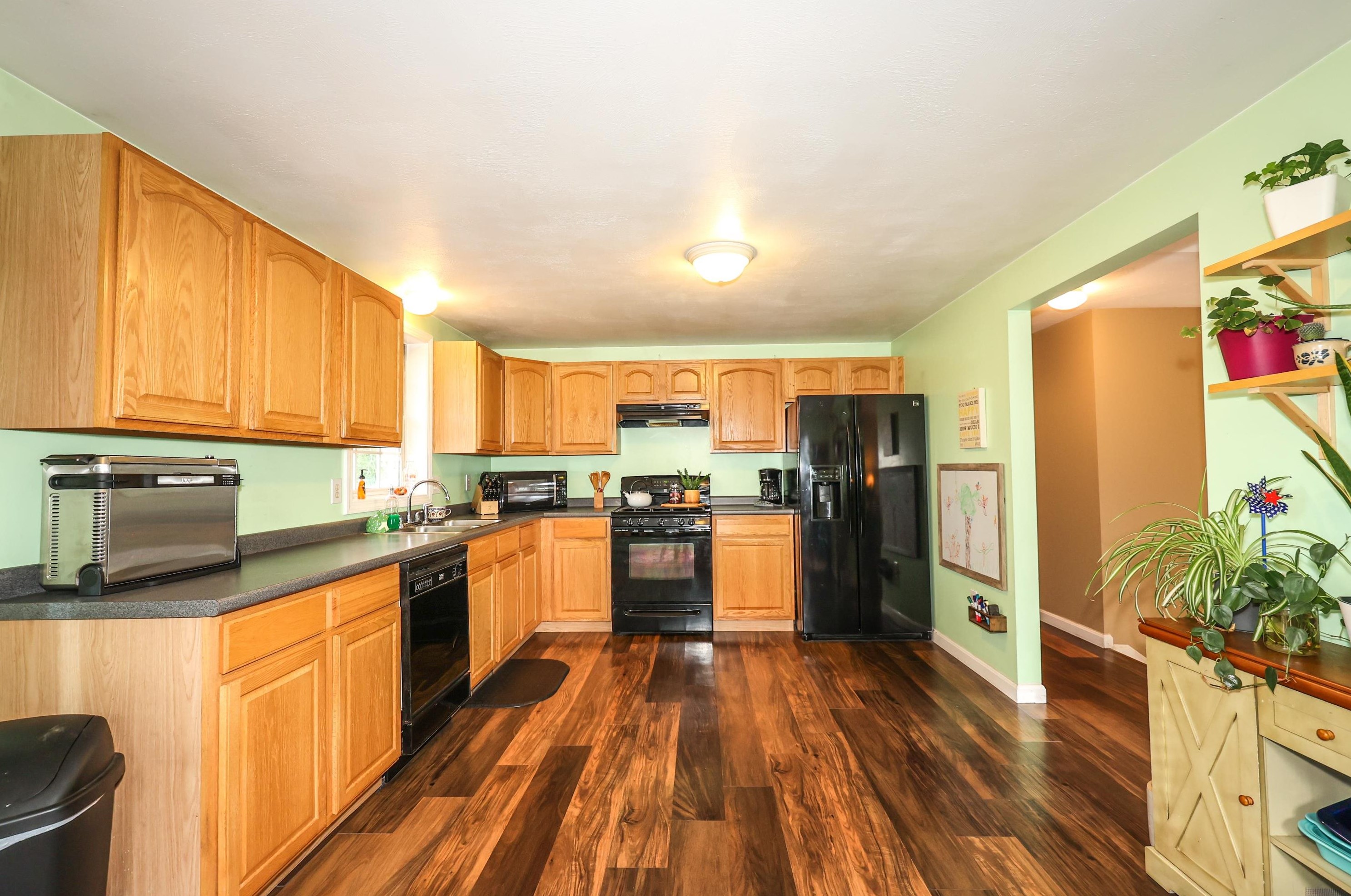 19 Federal St, Hudson NH  03051-3623 exterior