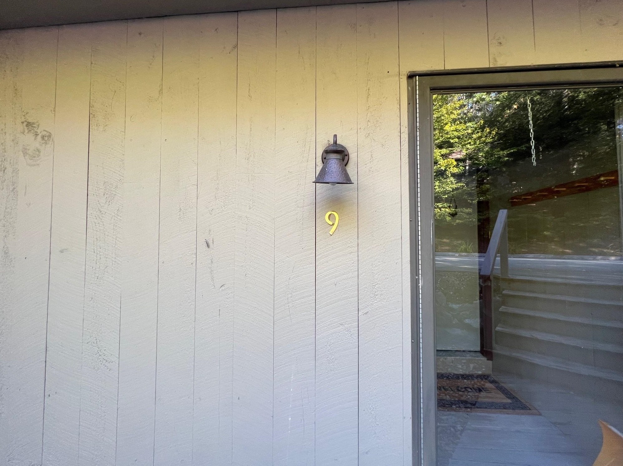 9 Pleasant Dr, Grantham, NH 03753-3502