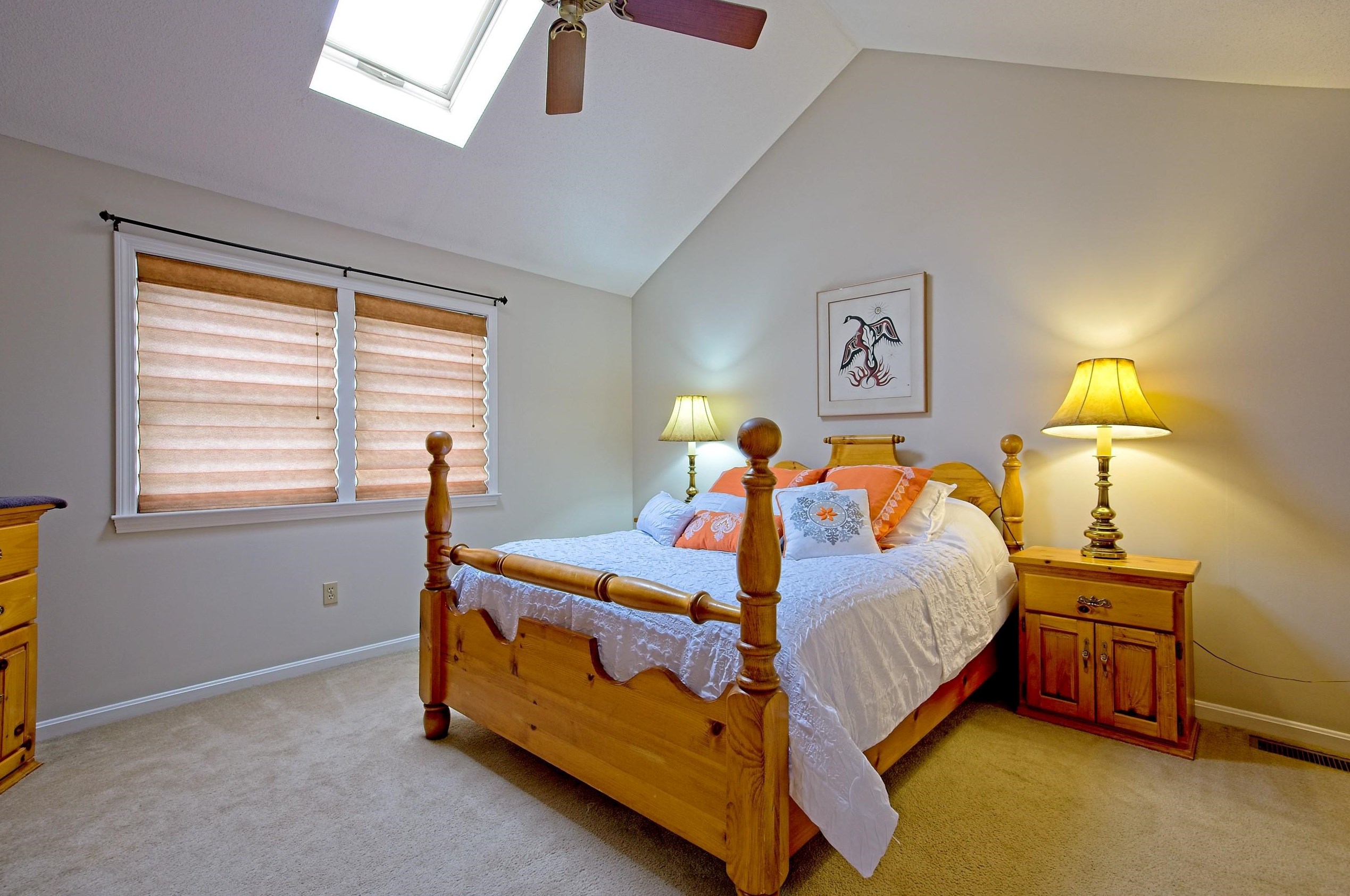 6 Waterview Cir, Hudson NH 03052-8046 exterior