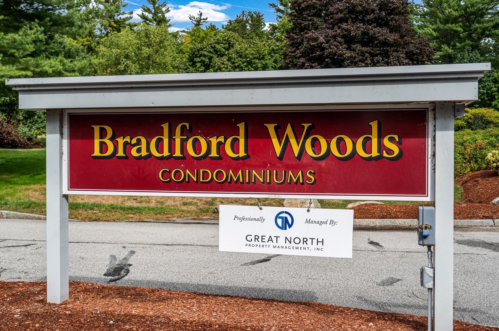 14 Boulder Way, Merrimack NH 03054-6601 exterior