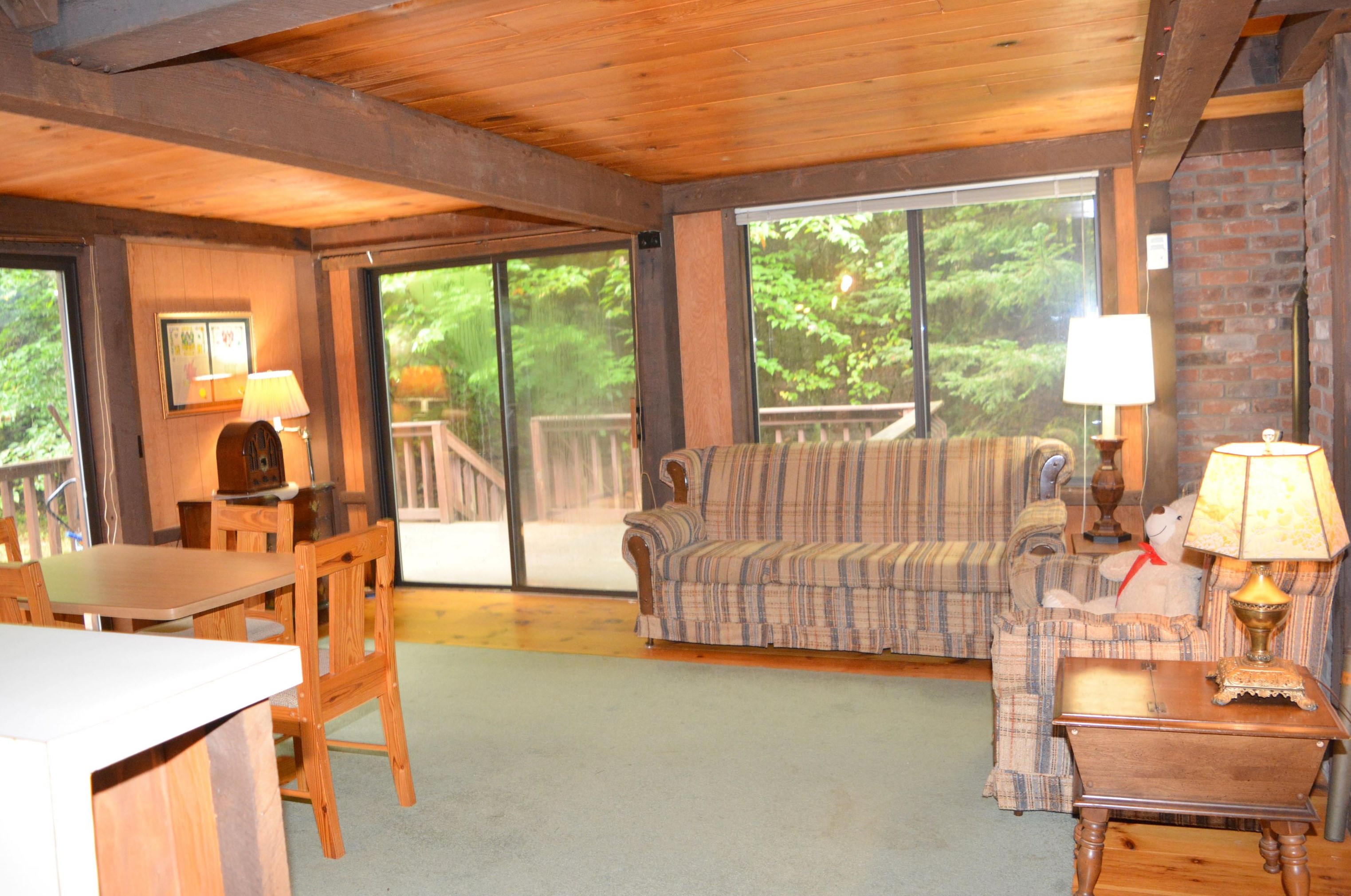 38 Greensward Dr, Grantham, NH 03753-5443