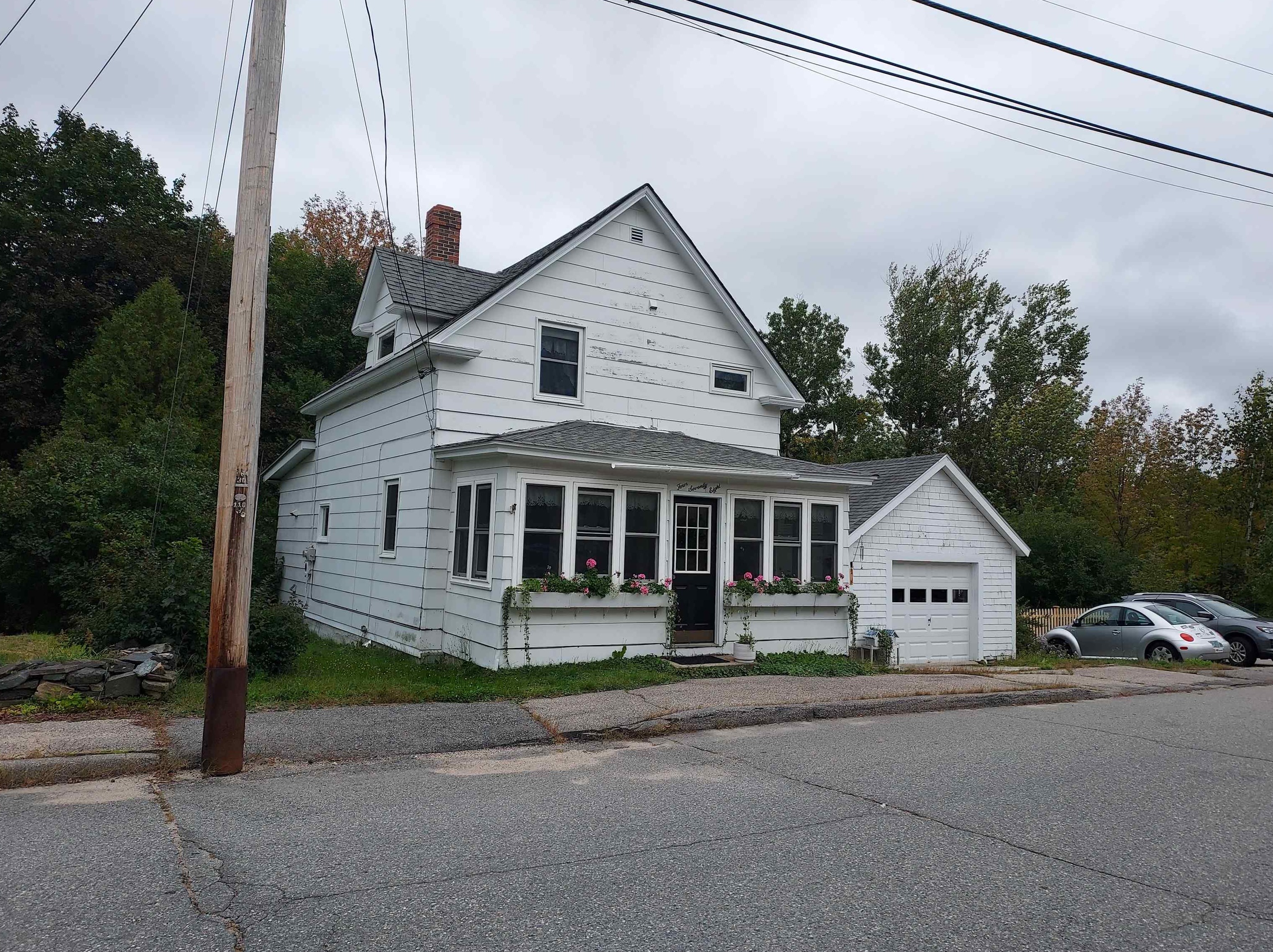 478 1st Ave, Berlin, NH 03570-1146