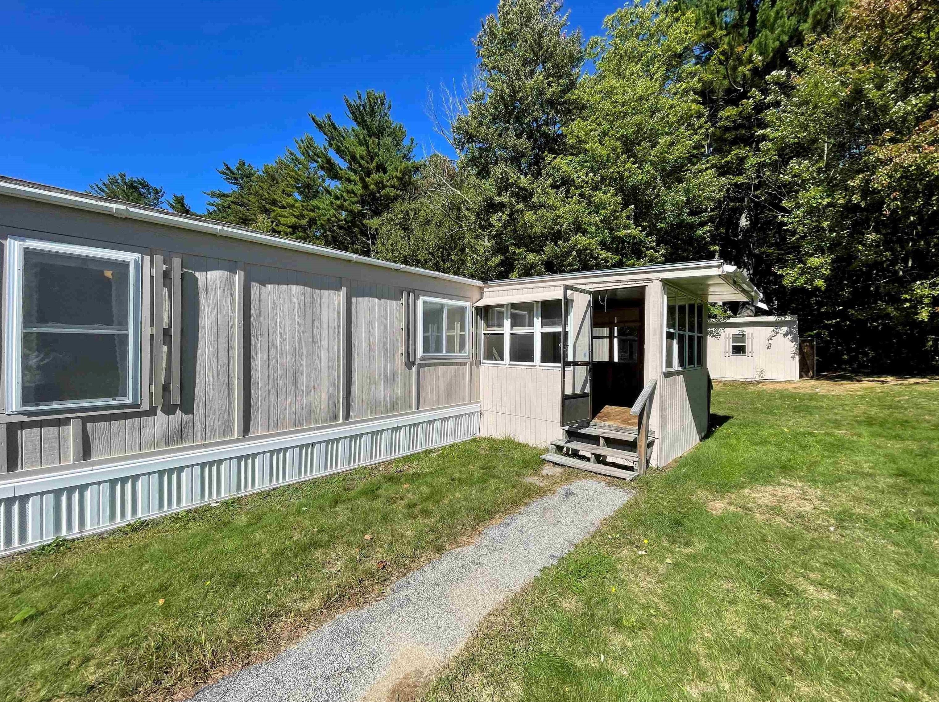 203 New Hillcrest Dr, Mason, NH 03048