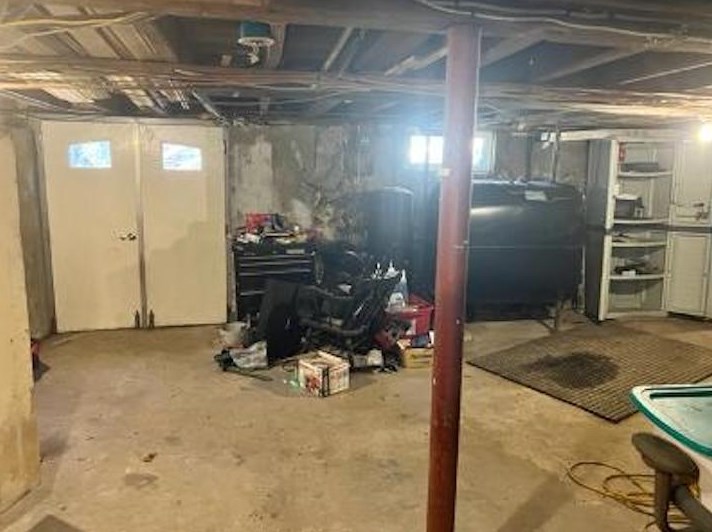 35 Auburn Rd, Manchester NH 03106-2031 exterior