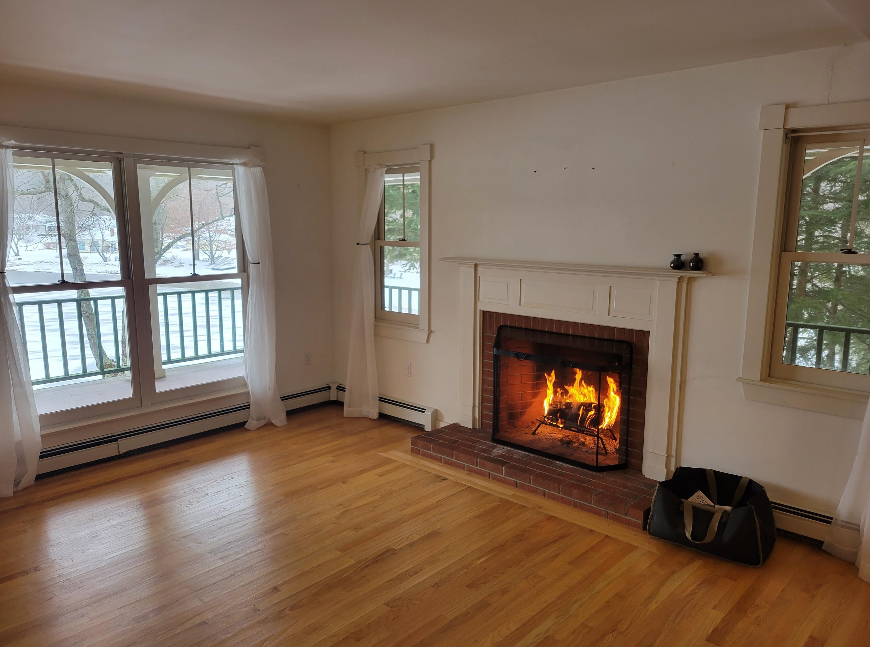 10 Pikes Point Rd, Bridgewater NH  03222-3670 exterior