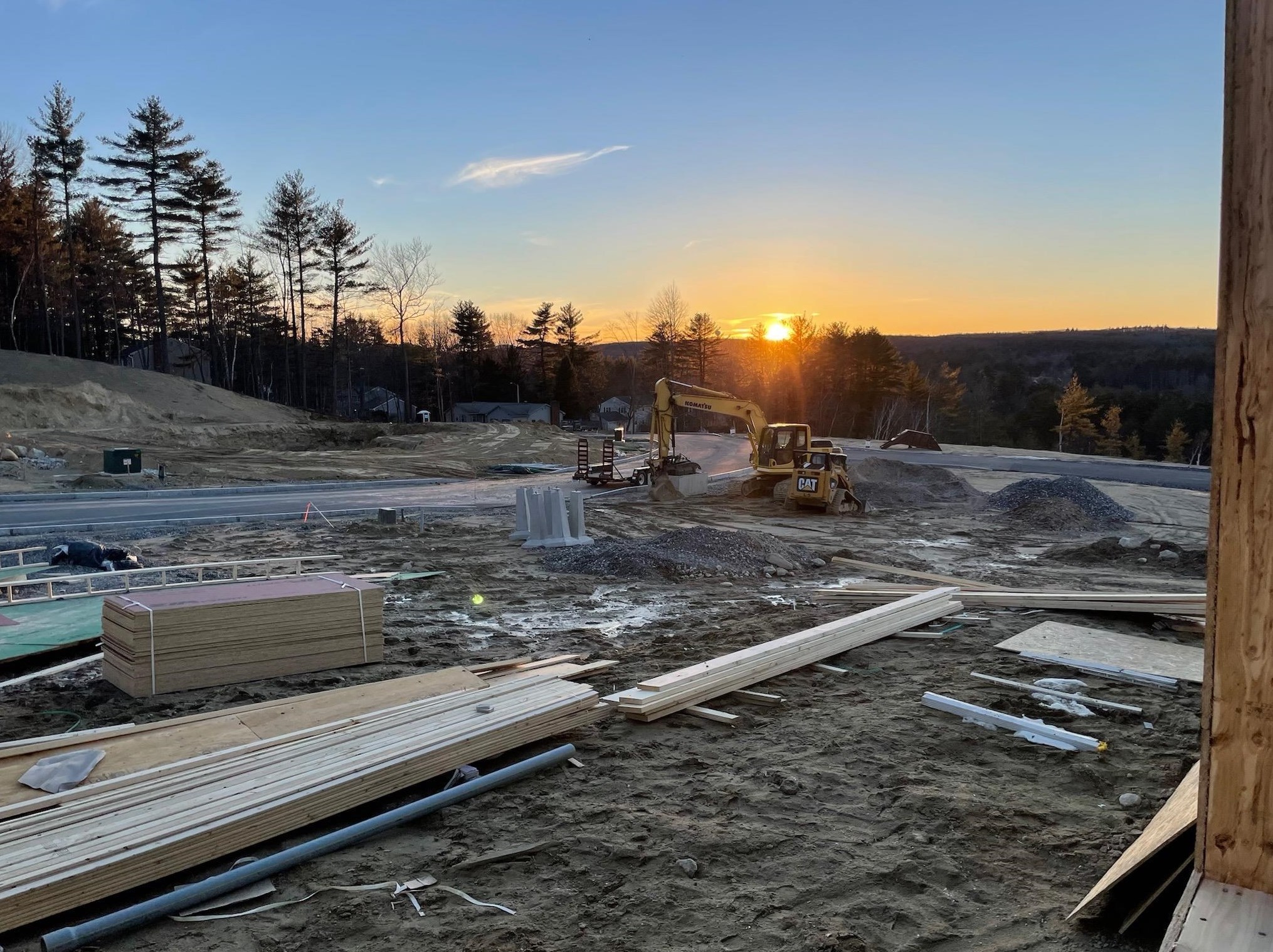 136 Arthur Ave, Manchester, NH 03104-1400