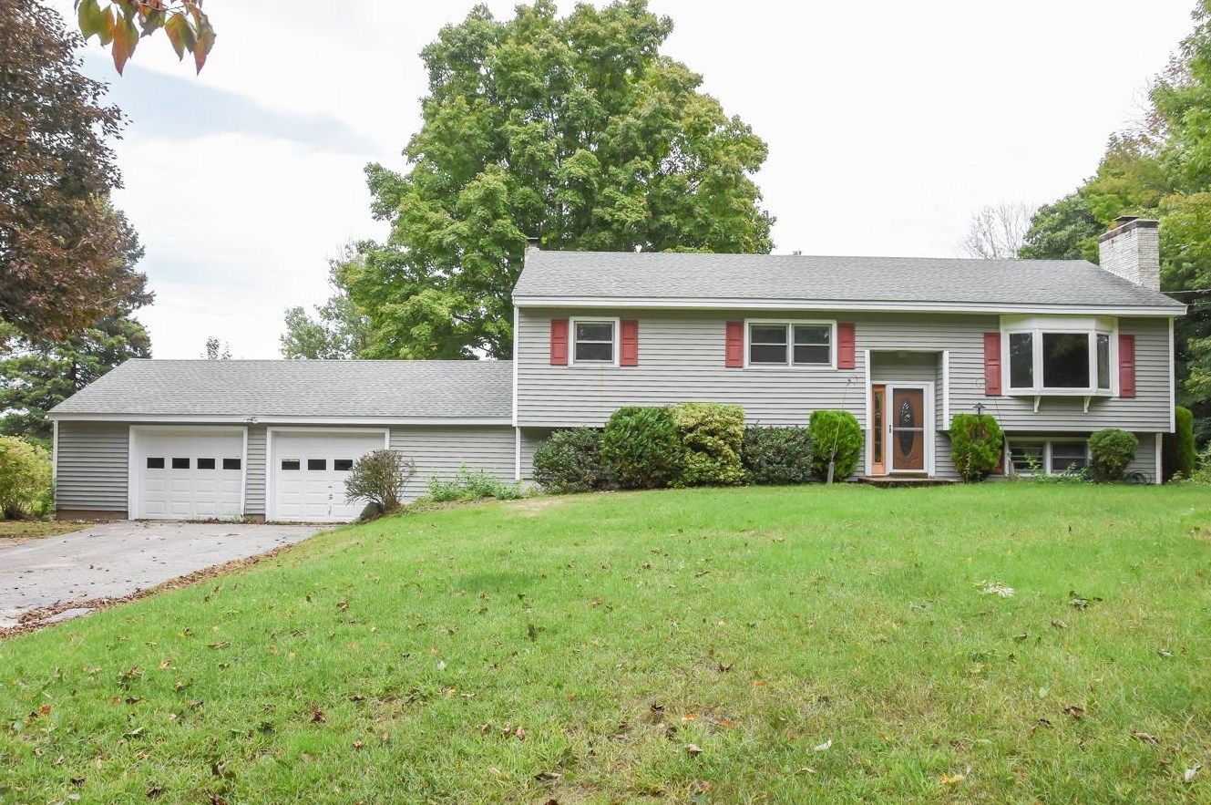 1 Morrison Rd, Windham, NH 03087-1218
