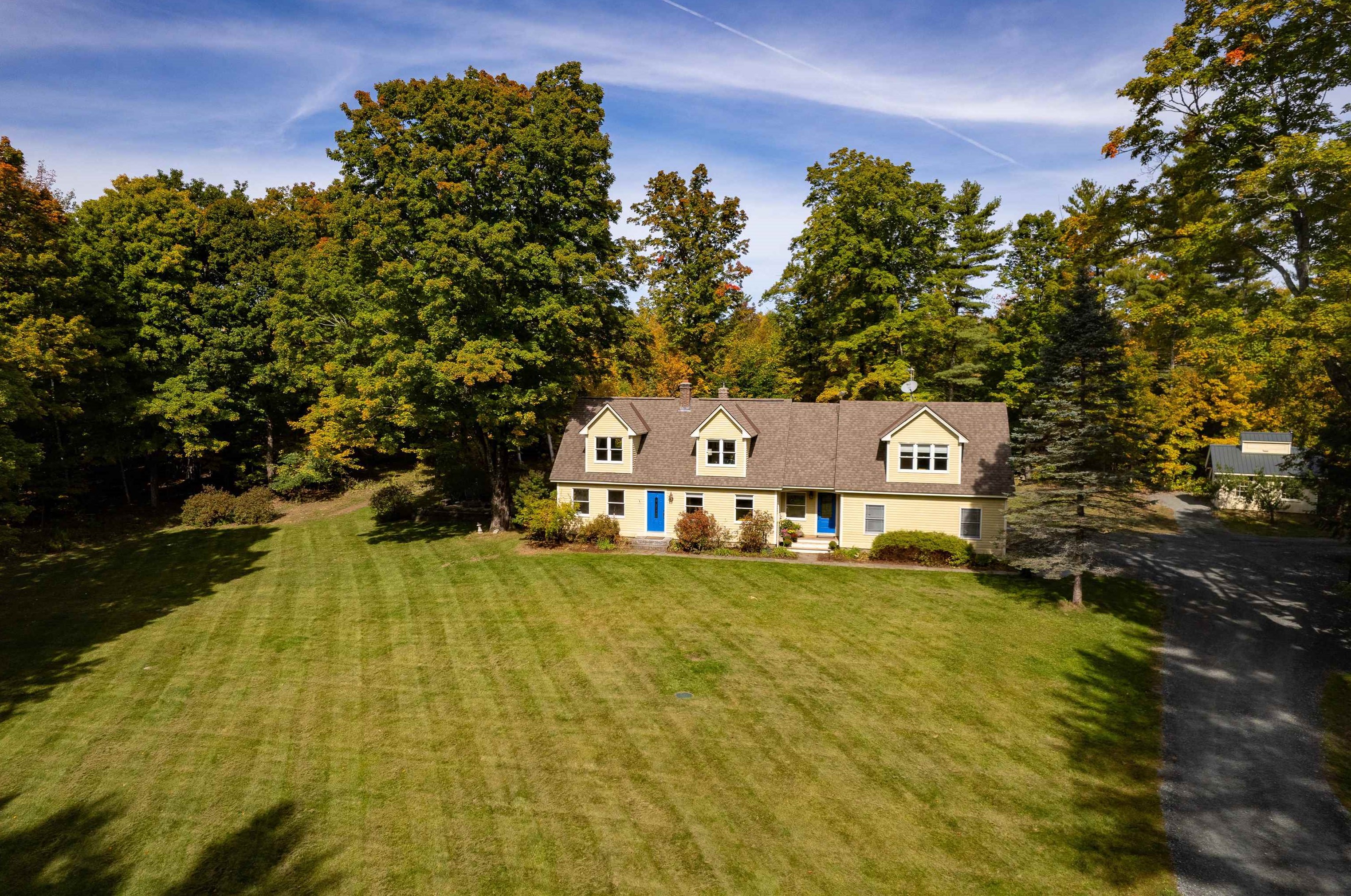 9 Dairy Ln, Hanover, NH 03755