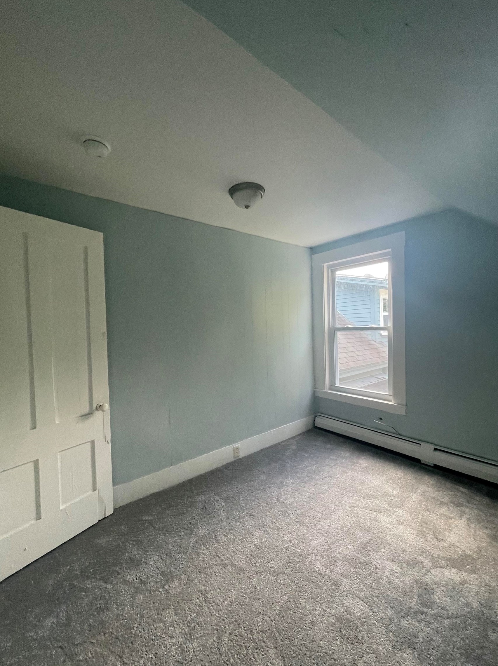 25 Pleasant St, Bridgewater NH 03222-3007 exterior