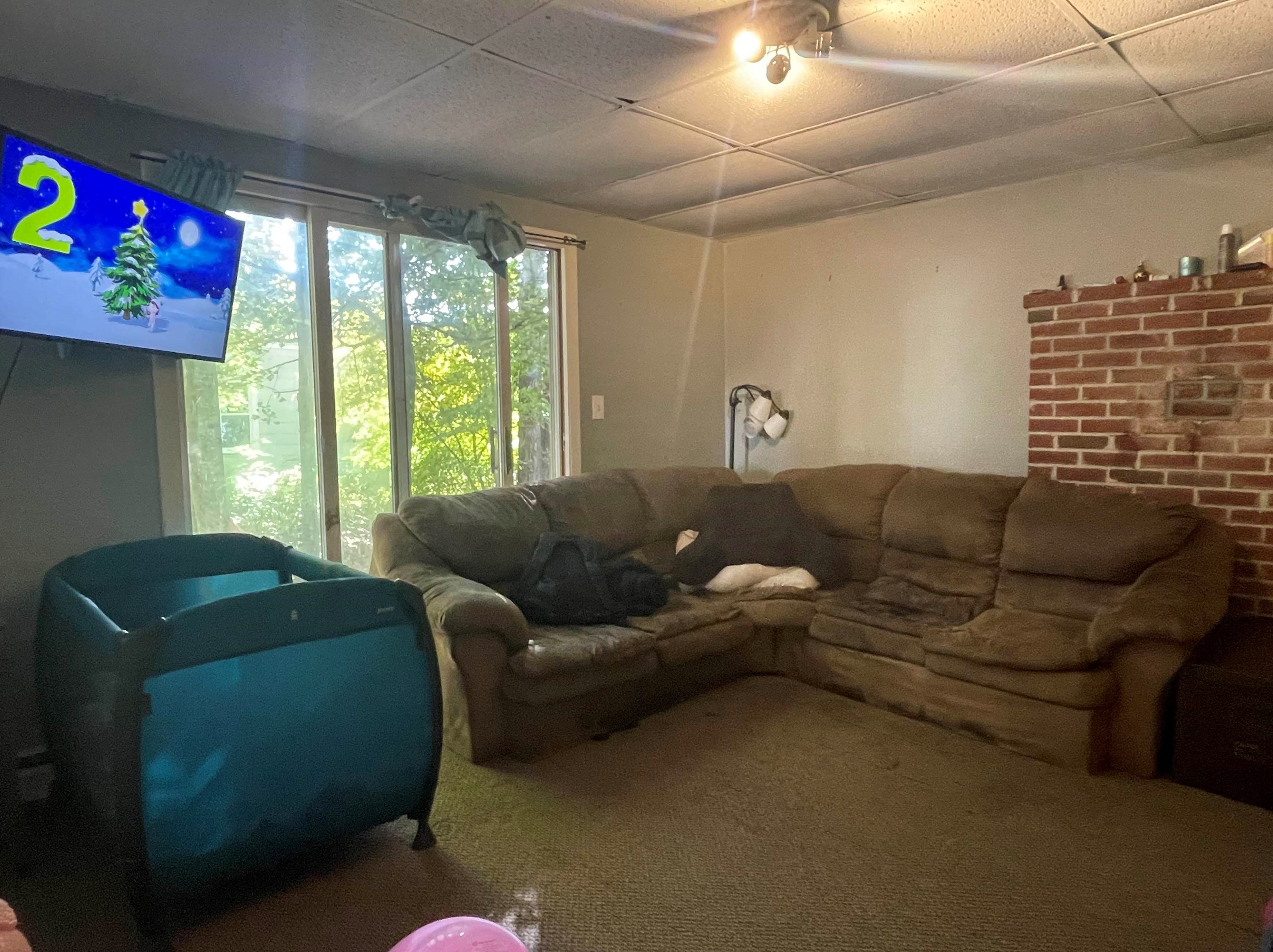 25 Pleasant St, Bridgewater NH 03222-3007 exterior