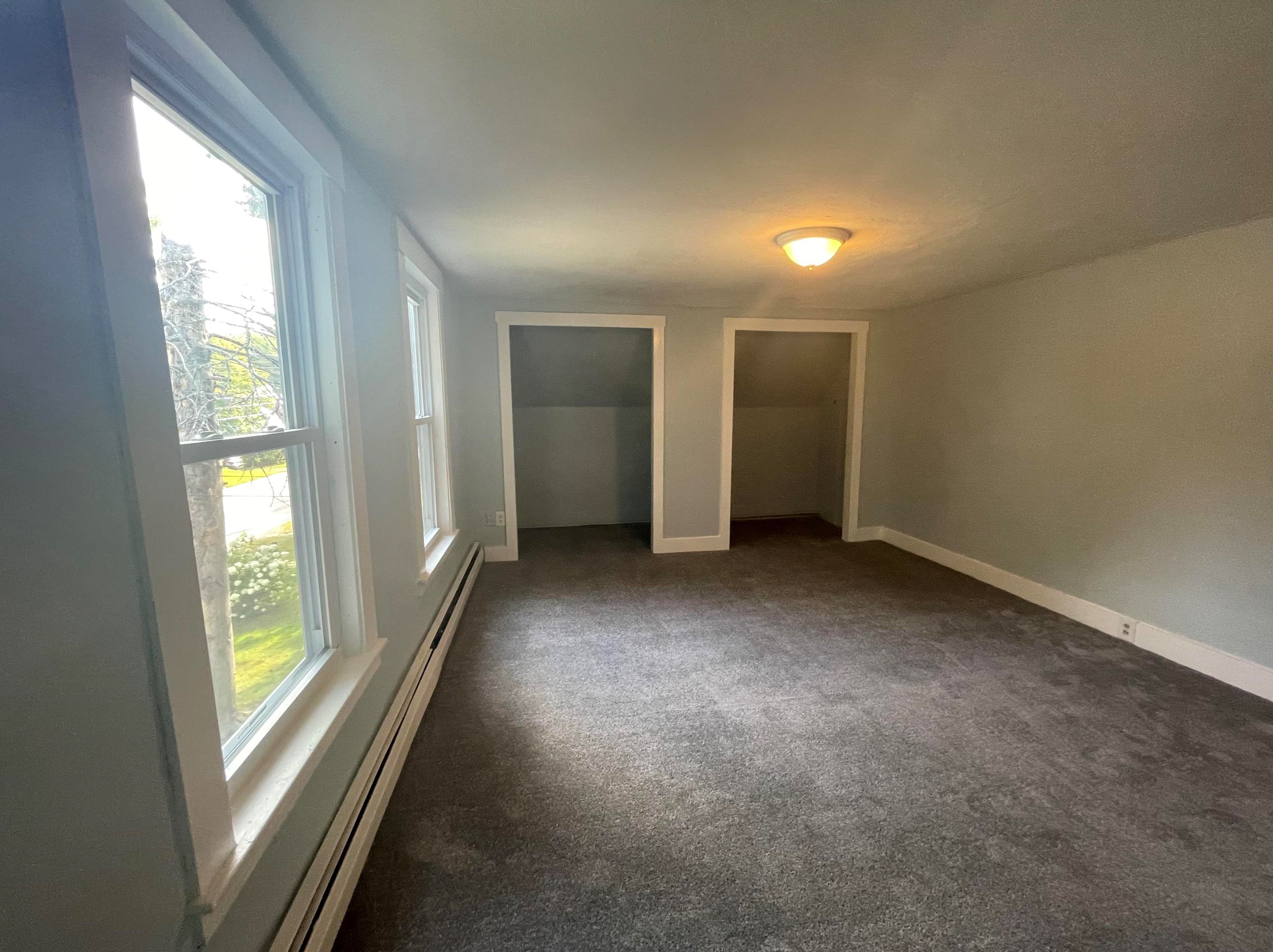 25 Pleasant St, Bridgewater NH 03222-3007 exterior