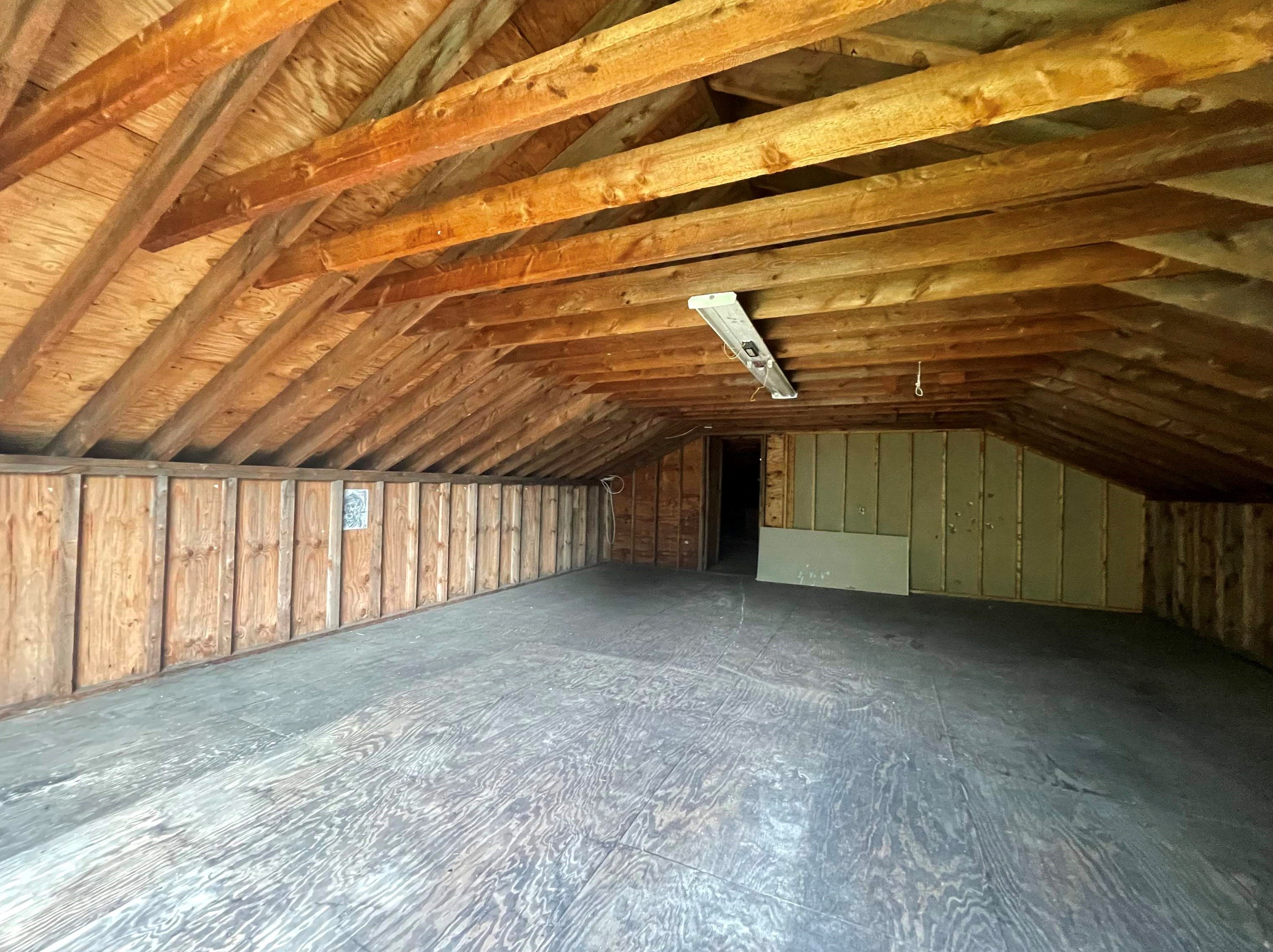 25 Pleasant St, Bridgewater NH 03222-3007 exterior