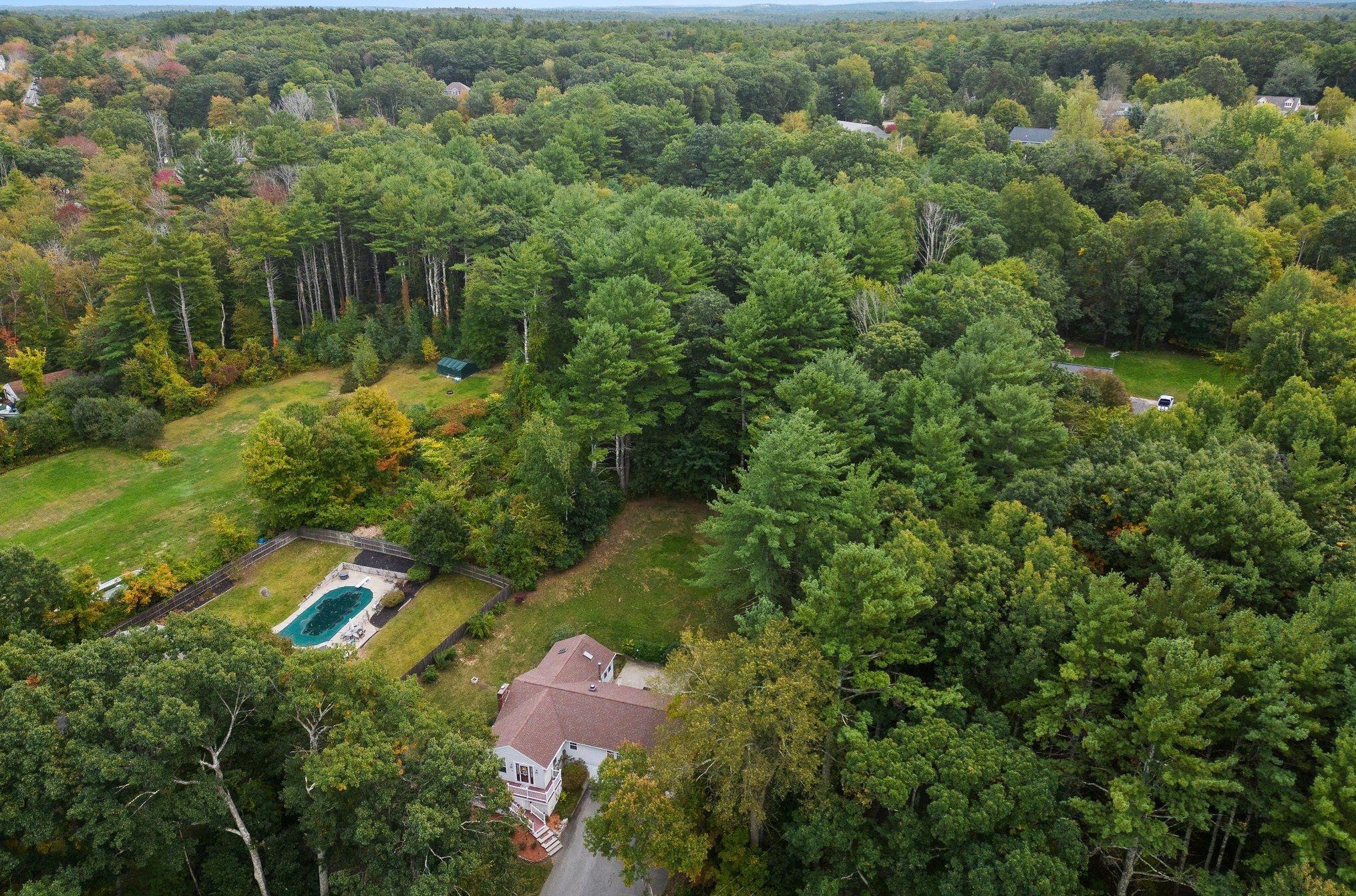 14 Windham Depot Rd, Derry, NH 03038
