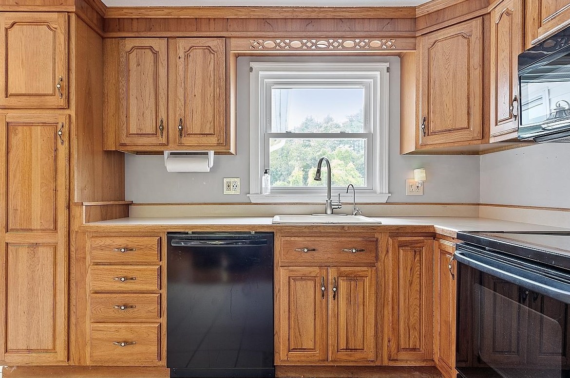 21 Jakes Ln, Merrimack NH 03054-3022 exterior