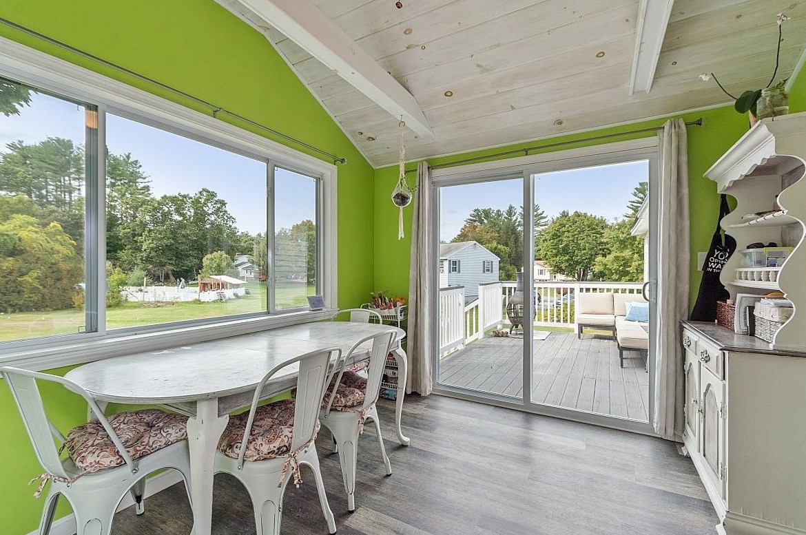 21 Jakes Ln, Merrimack NH 03054-3022 exterior