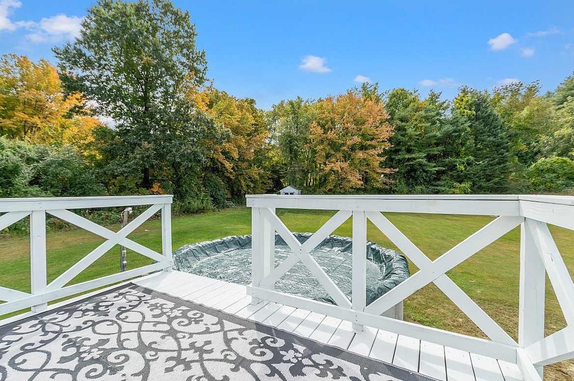 21 Jakes Ln, Merrimack NH 03054-3022 exterior