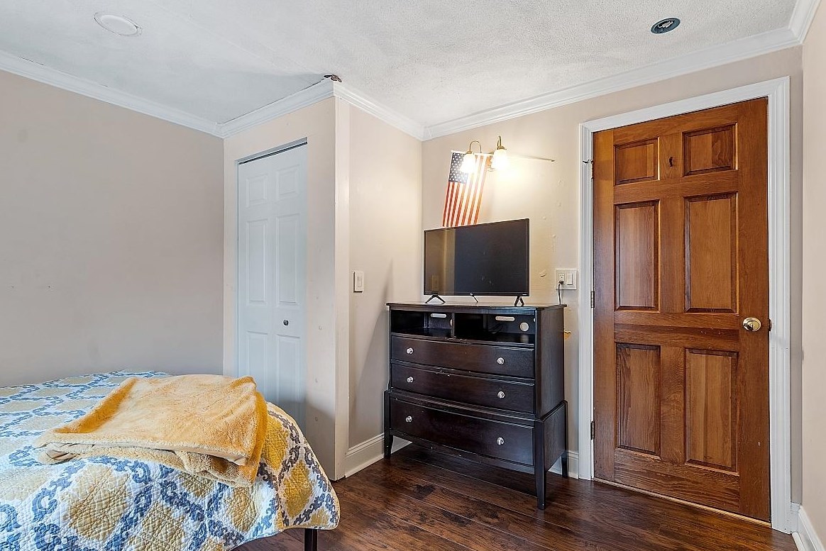 21 Jakes Ln, Merrimack NH 03054-3022 exterior