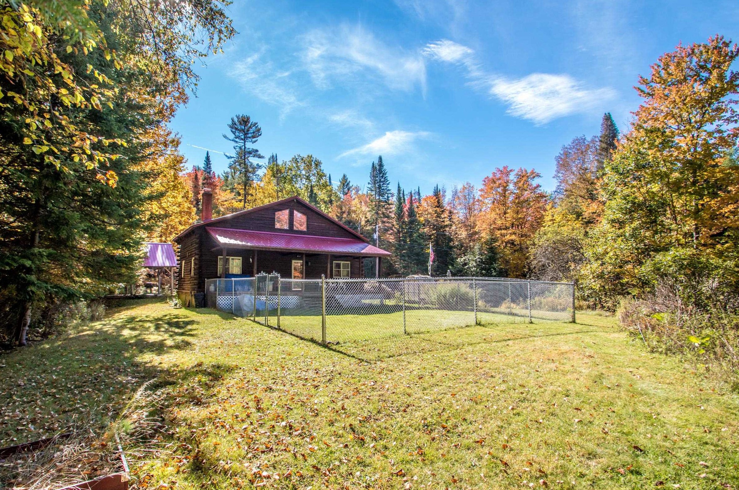 29 Wilderness Acres Rd, Landaff, NH 03585-3019