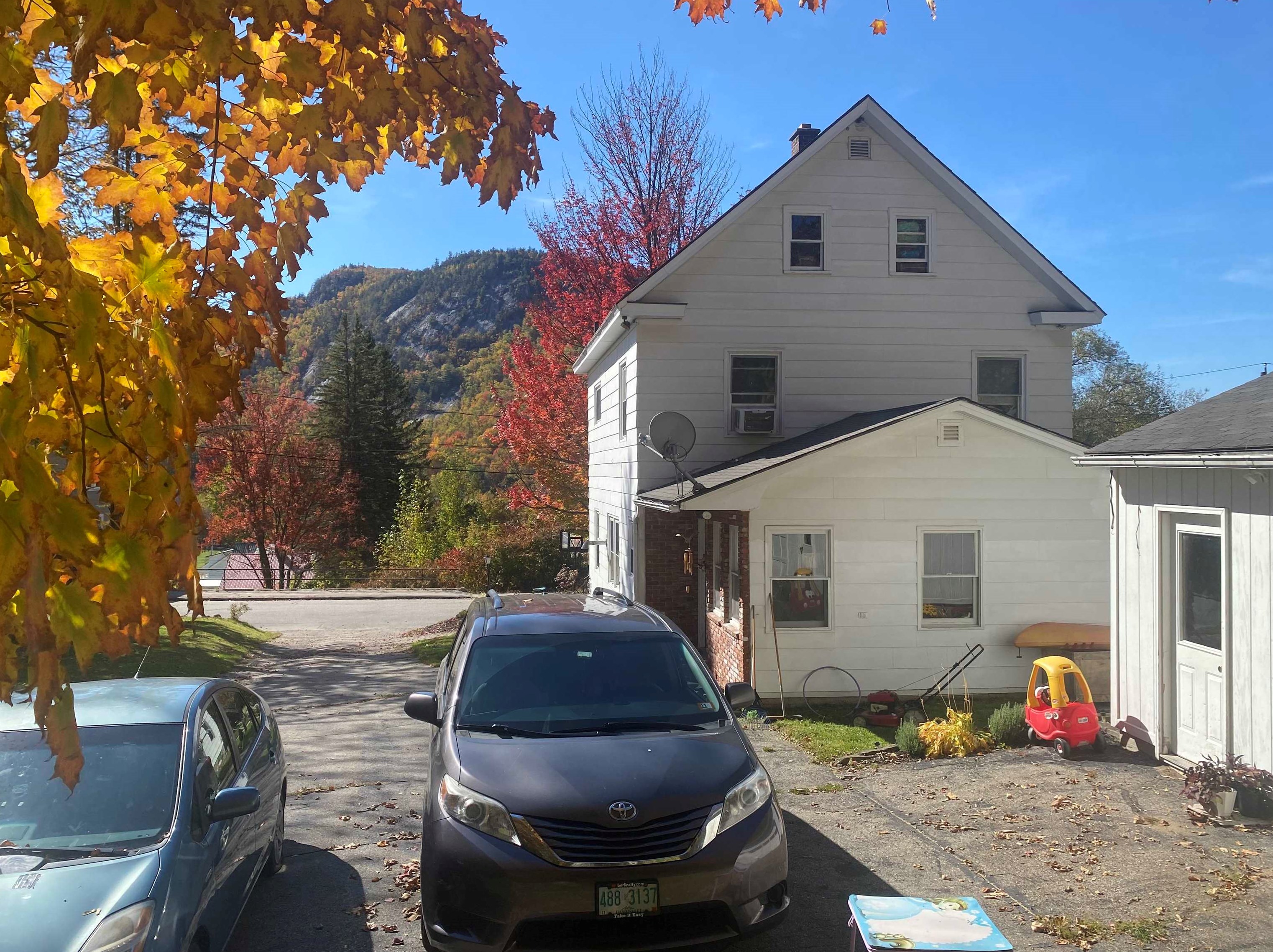 88 Jasper St, Berlin NH  03570-1404 exterior
