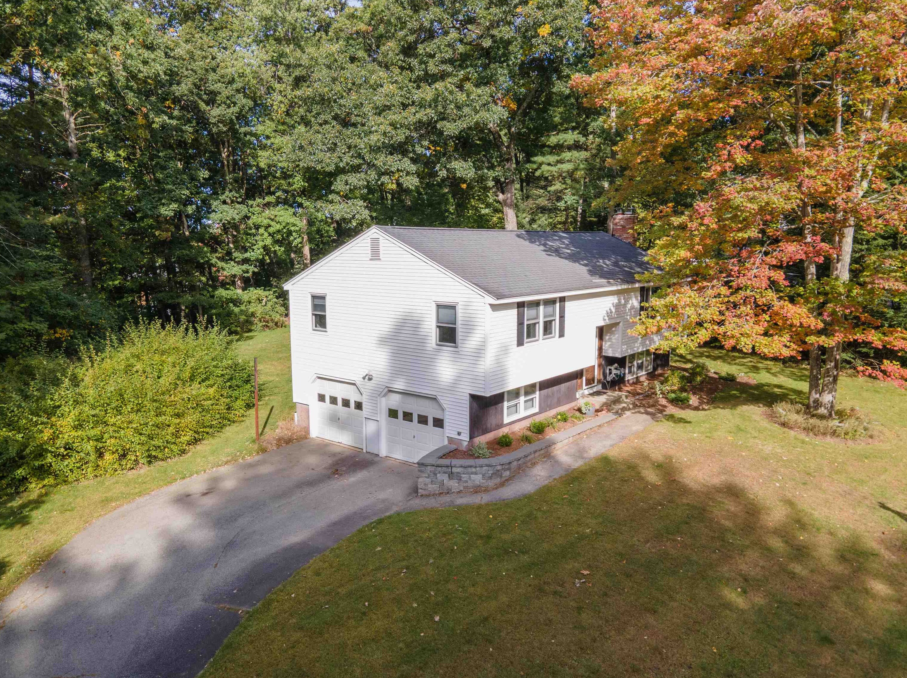 20 Cathy St, Merrimack, NH 03054-2840