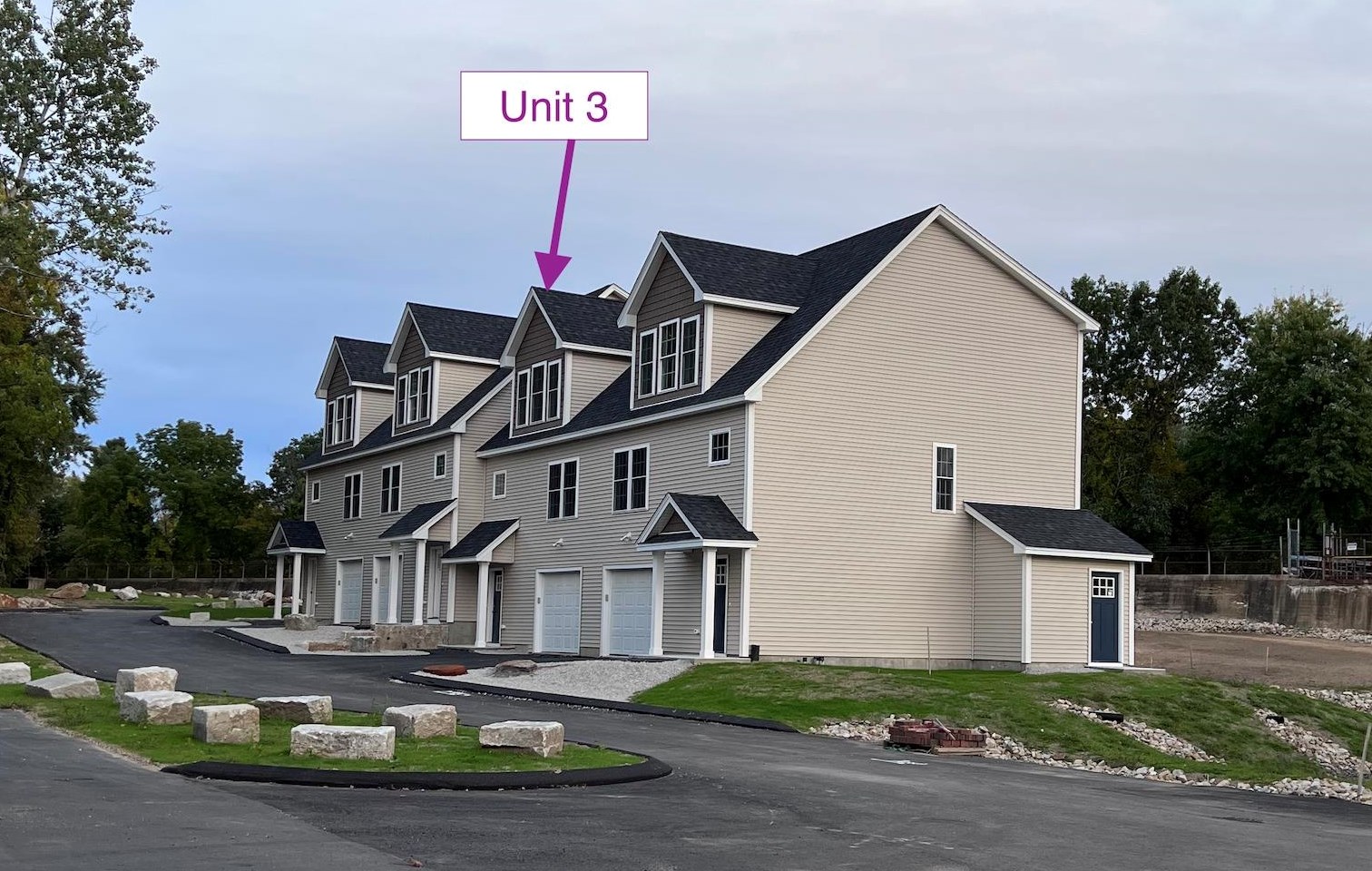 3 Mill Falls Rd #3, Allenstown, NH 03275