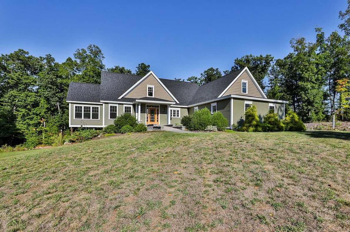 12 Franklin Way, Hollis, NH 03049